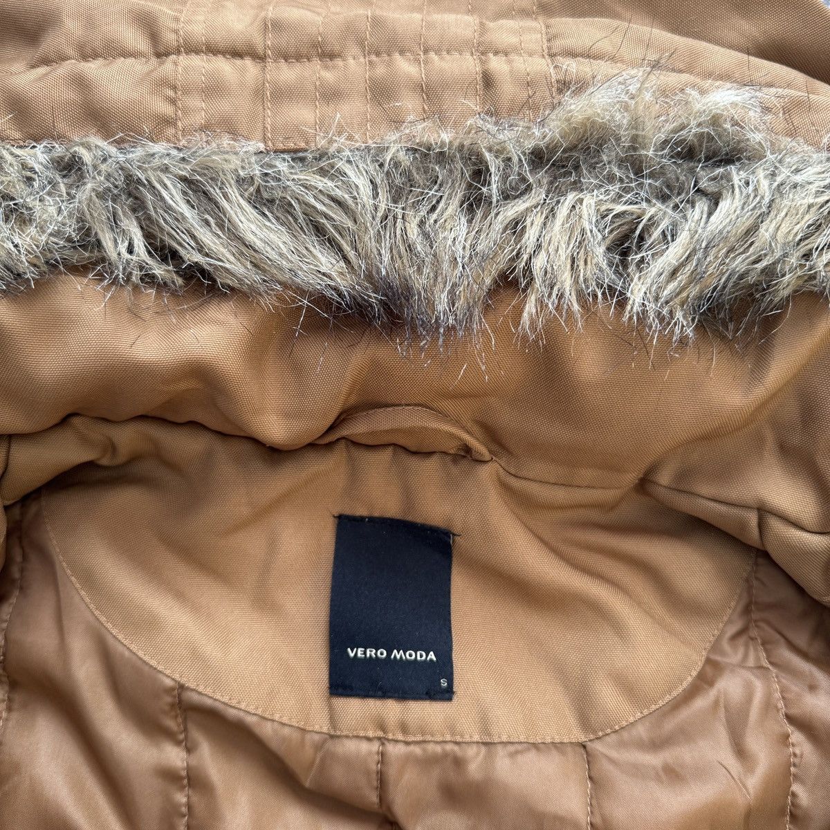 Japanese Brand Alaska Style Y2K Avant Garde Faux Fur Hooded Bomber Jacket Size S / US 4 / IT 40 - 10 Thumbnail