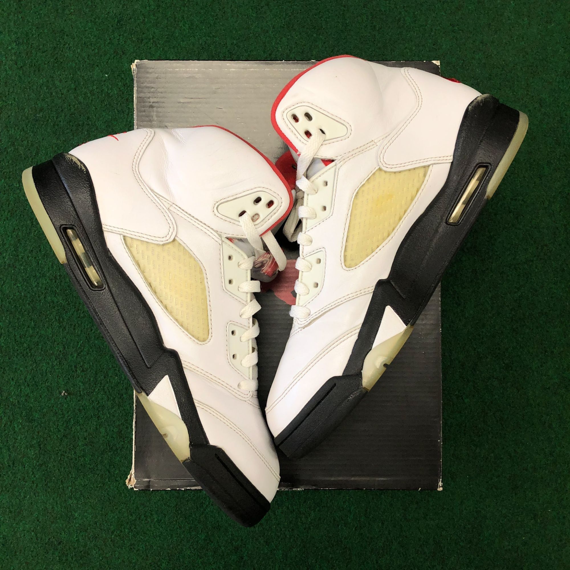 Nike Pre-Owned Air Jordan 5 Retro ‘Fire Red’ 2020 - Size 10 Size US 10 / EU 43 - 2 Thumbnail