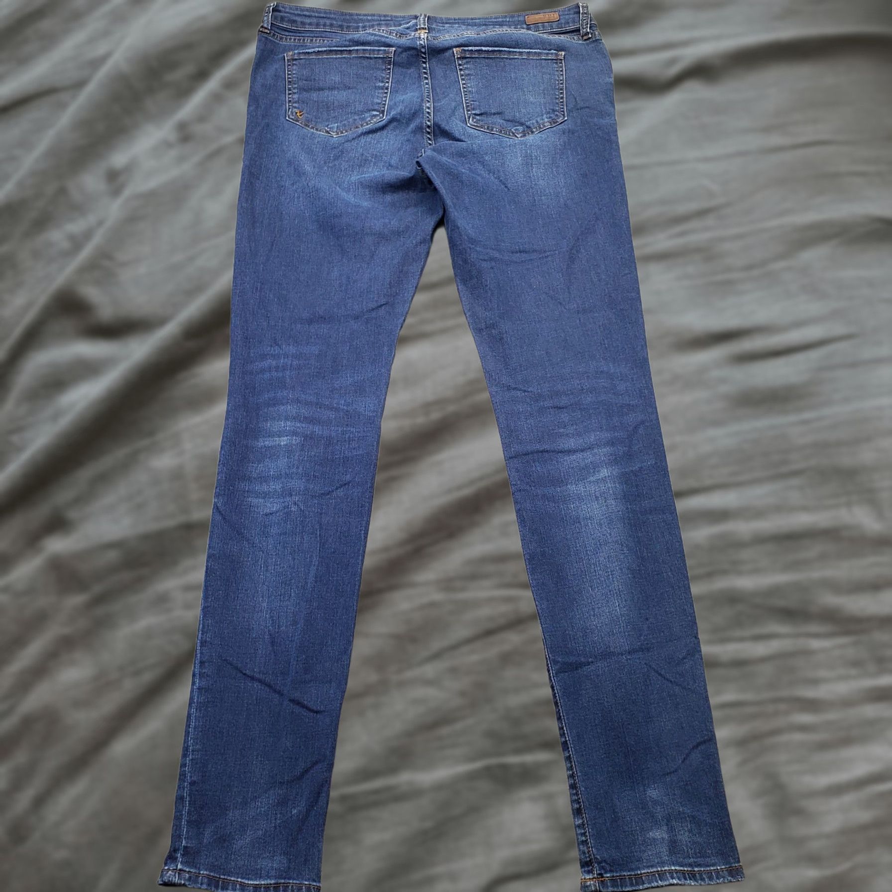 Vintage KUT from the Kloth Jeans Womens Size 16 Blue Denim Distressed 5-Pocket Skinny Leg Jeans Size 38" / US 16 / IT 52 - 1 Thumbnail