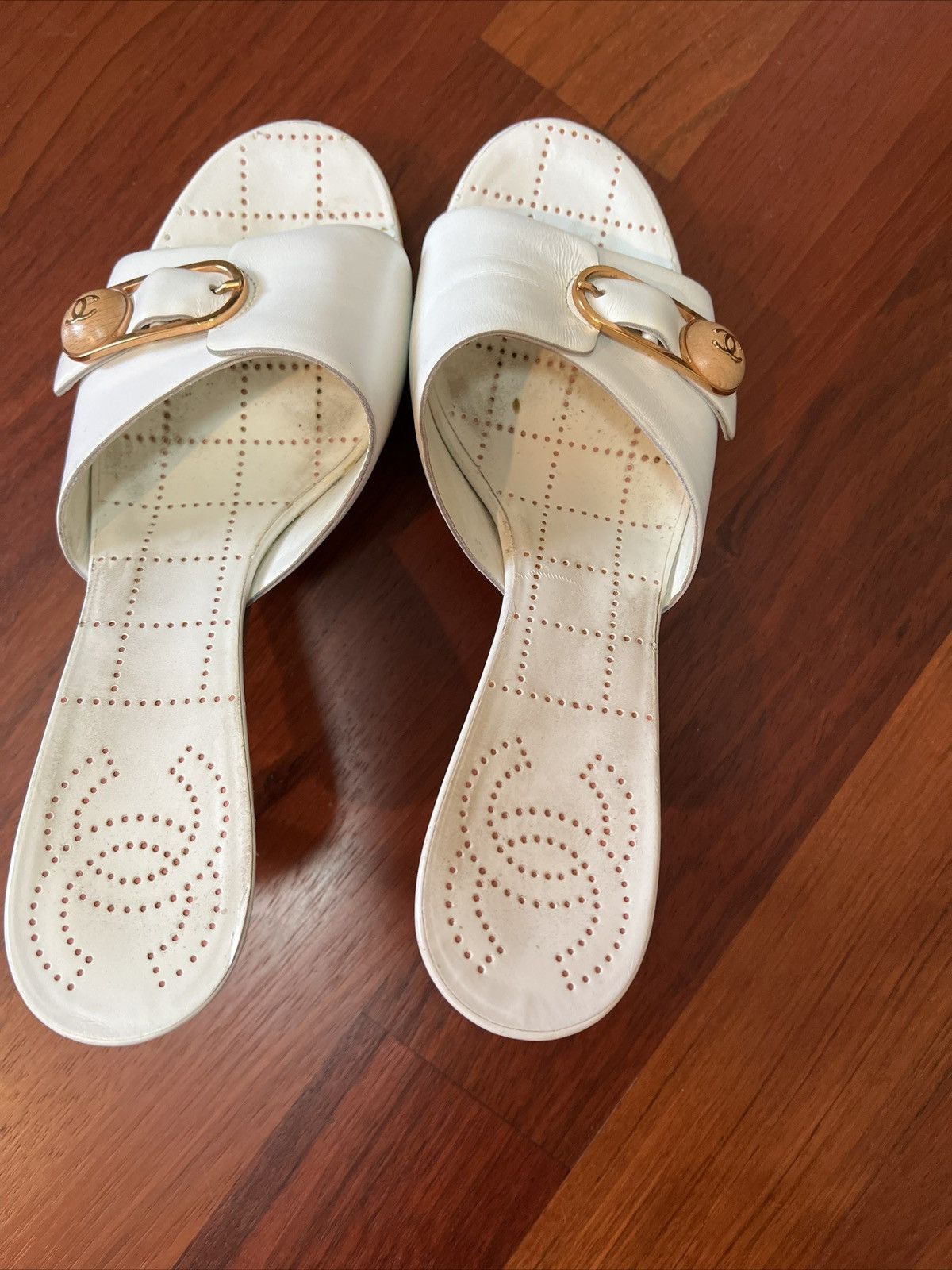 Vintage Chanel Wood Sole Heel White Gold Accents 38.5 Wmns