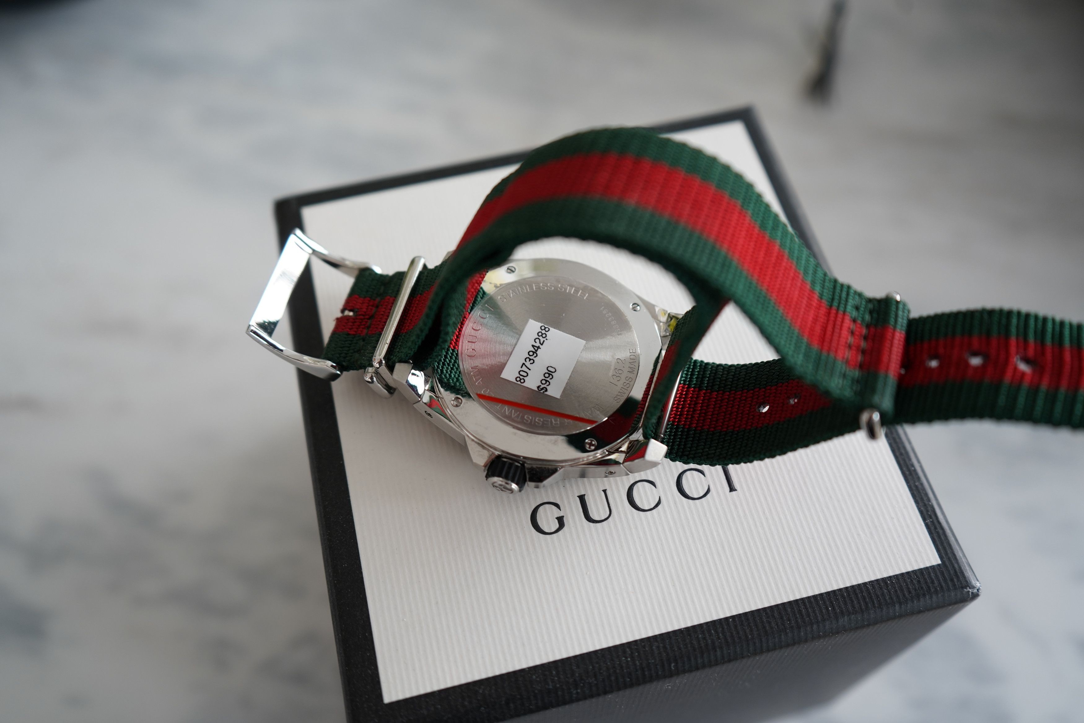 Gucci Gucci Dive Black Dial Green and Red Nylon NATO YA136209 Size ONE SIZE - 6 Thumbnail