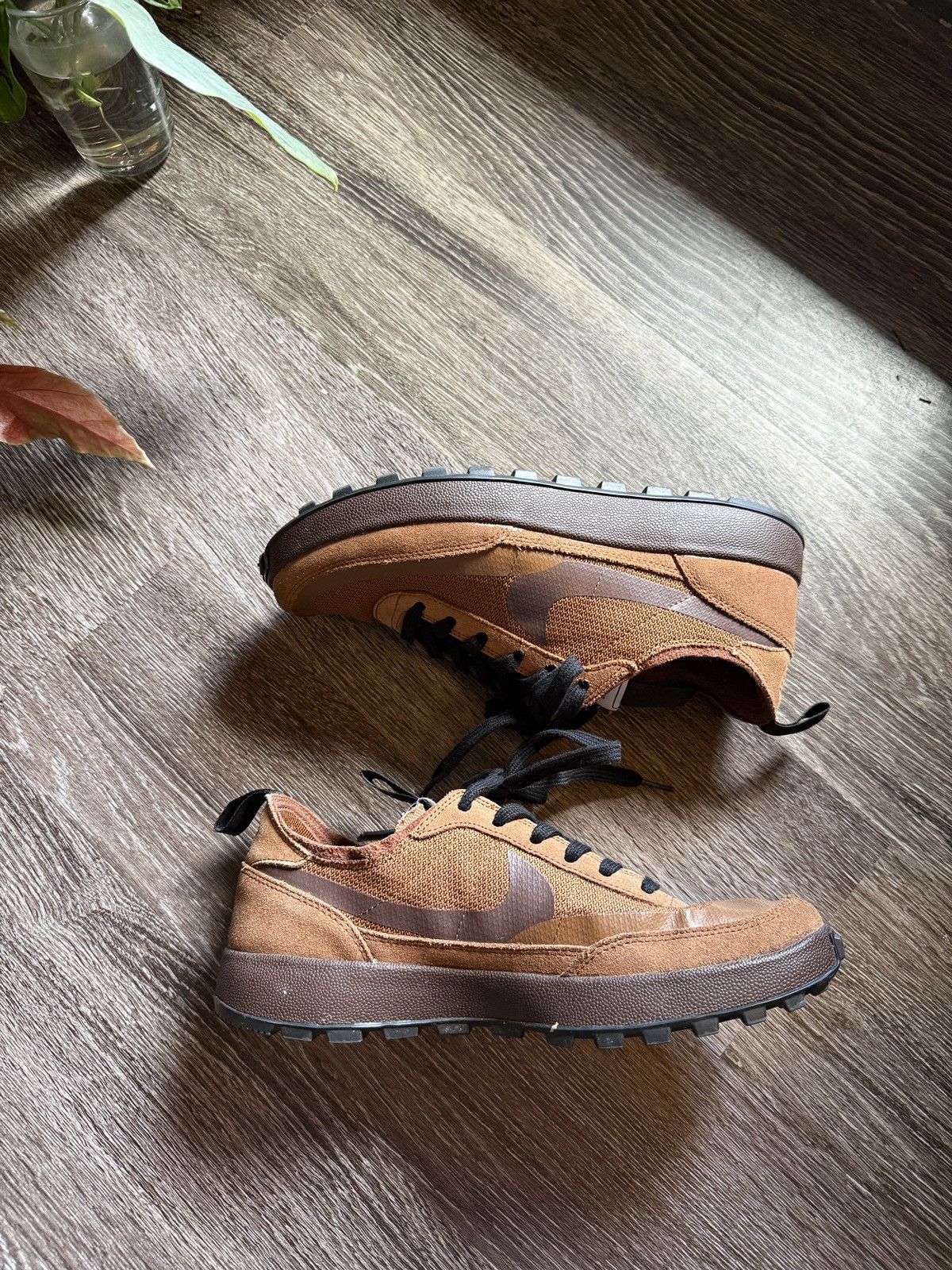 Nike × Tom Sachs Nike Tom Sachs GPS brown Size US 9.5 / EU 42-43 - 2 Thumbnail
