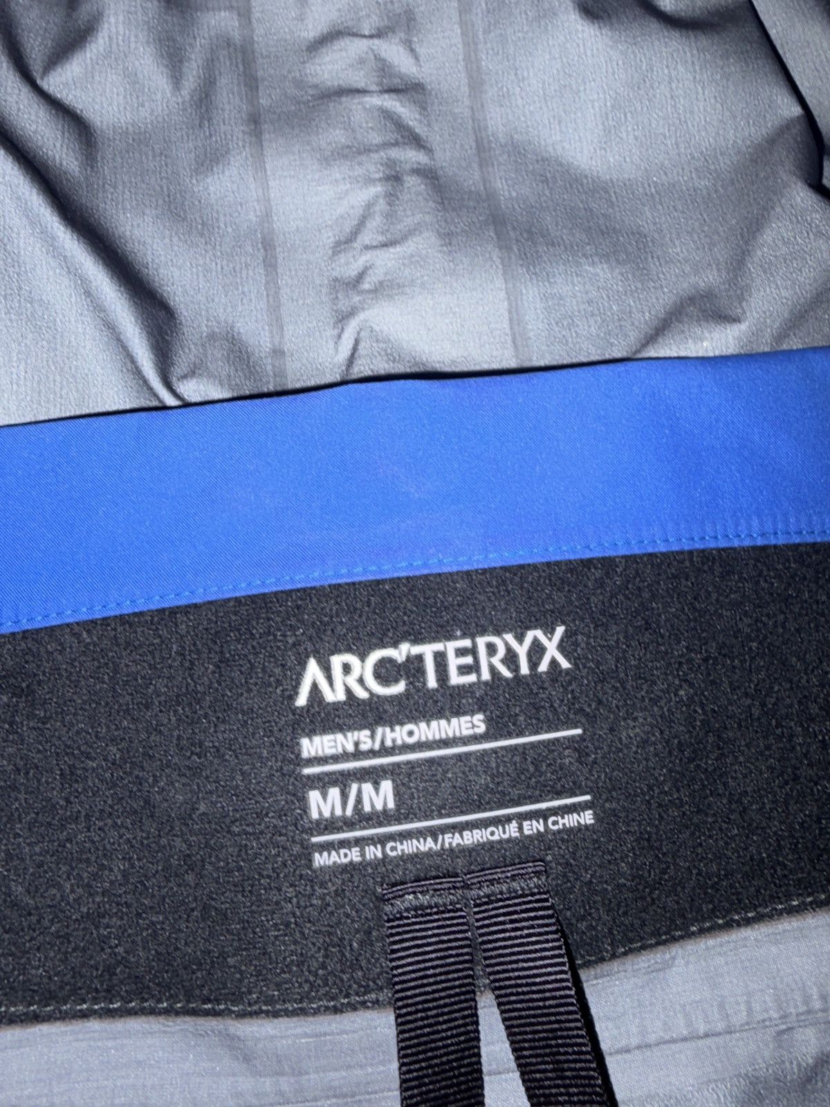 Arc'teryx Arc’teryx Beta AR Jacket – Blue – Men’s Medium (M) Size US M / EU 48-50 / 2 - 8 Thumbnail