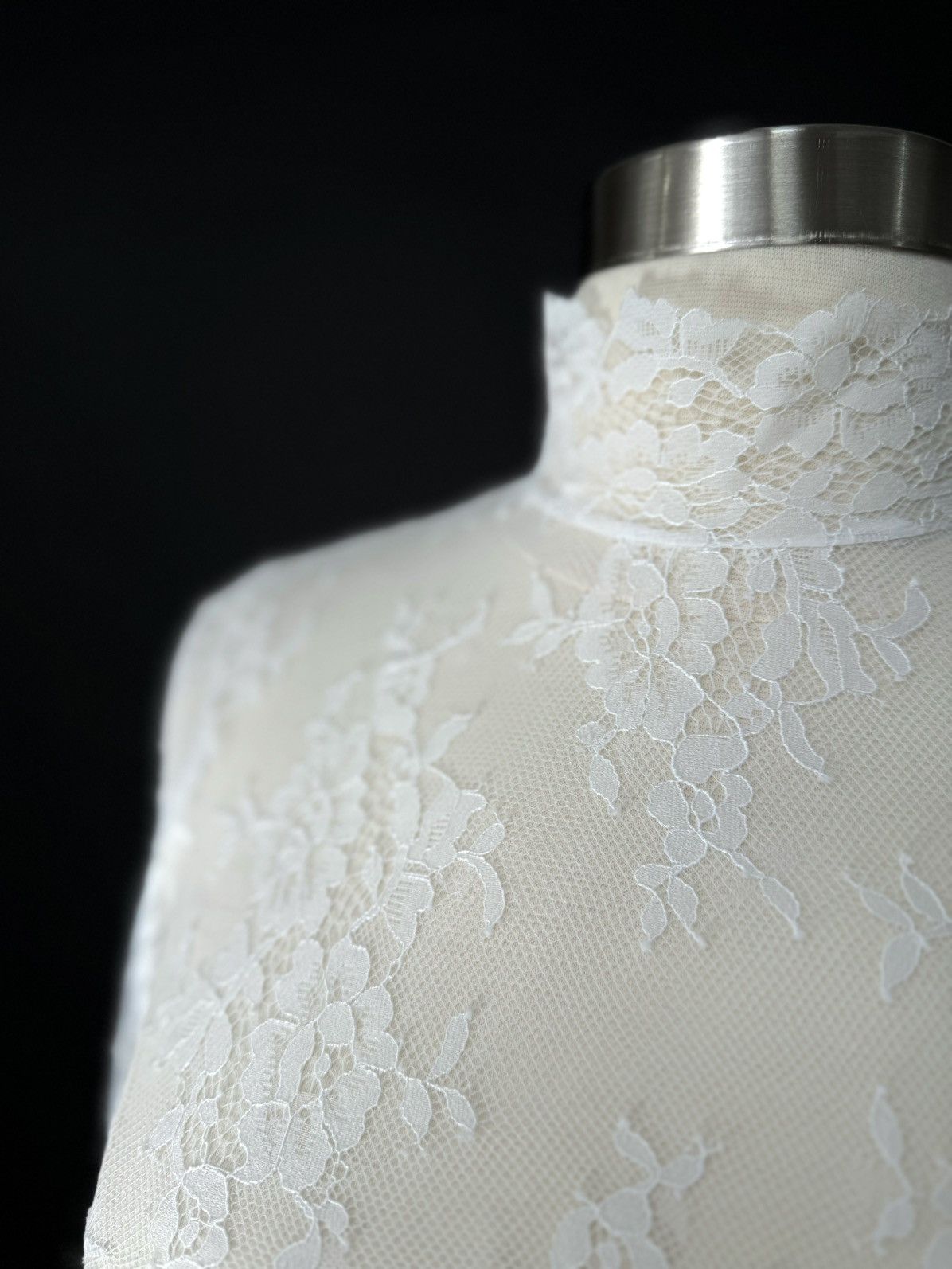 Other Preloved US 0 Anna Augusta Custom Made Bridal Lace Cape Size XS / US 0-2 / IT 36-38 - 3 Thumbnail