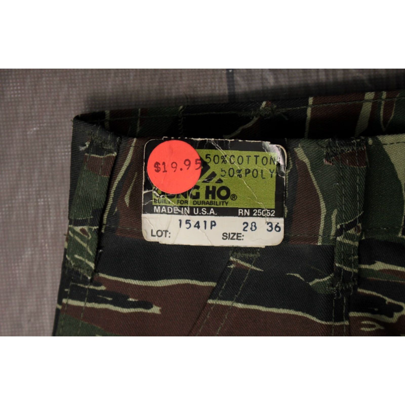 Vintage VINTAGE Men's Gung Ho 70s 80s Tiger Stripe Camo Pants Sz 27x35.25 Green Camouflage Military NOS Vintage Mens Size US 27 - 3 Thumbnail