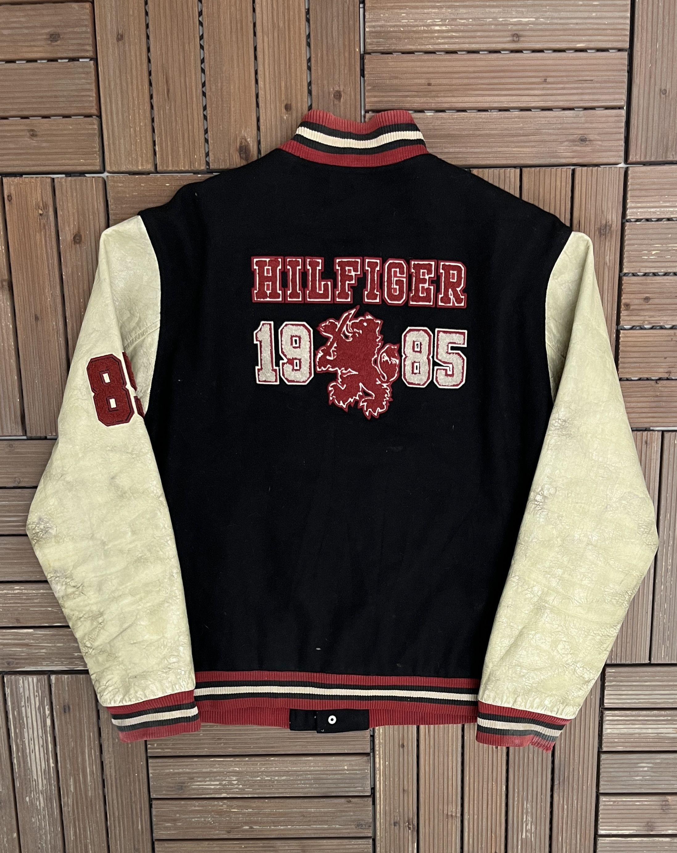 Tommy Hilfiger × Vintage Tommy Hilfiger Vintage Black Wool Varsity Jacket Size US L / EU 52-54 / 3 - 4 Thumbnail