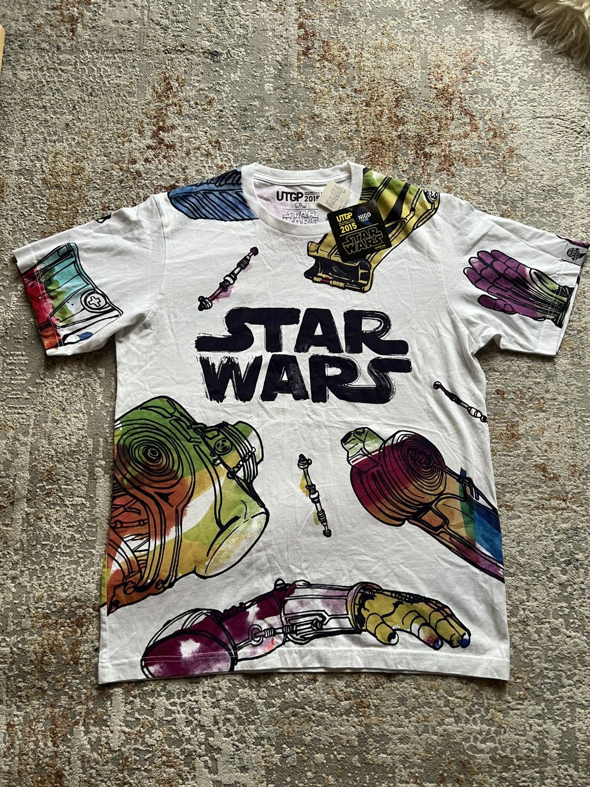 Uniqlo Rare NWT Uniqlo UTGP 2015 Star Wars NIGO Prize AOP Tee XL Size US XL / EU 56 / 4 - 1 Thumbnail