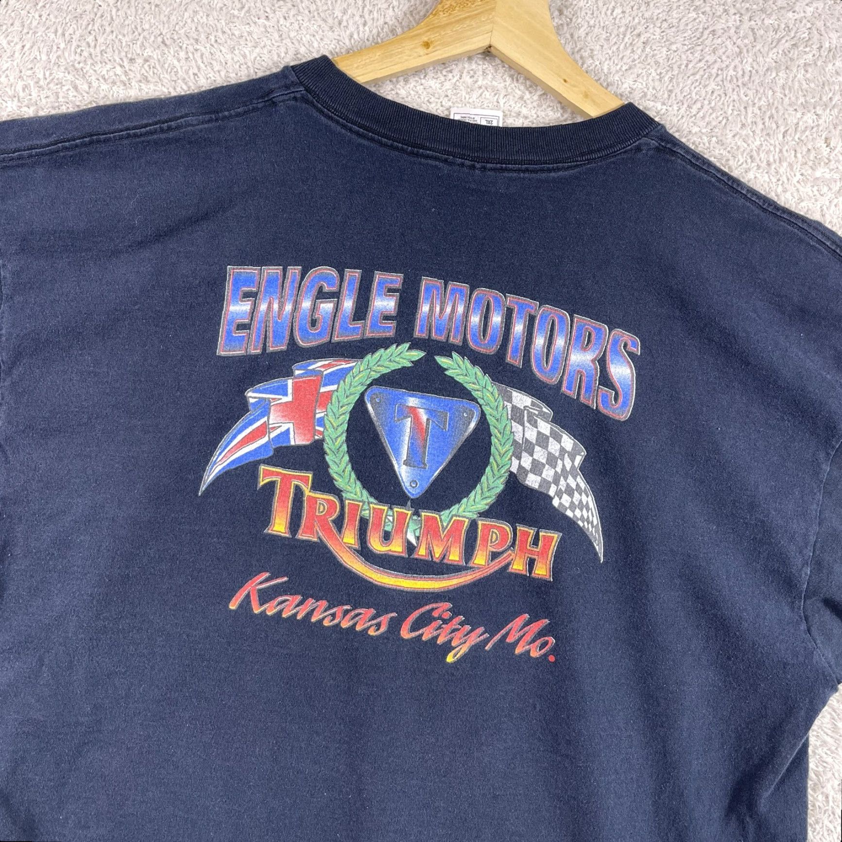 Vintage VINTAGE Triumph Motorcycles Shirt Adult 2XL Navy 90s Engle Kansas City Biker Men T-Shirt Graphic Print Short Sleeve Crew Neck Cotton Blue 90s Pattern Size US XXL / EU 58 / 5 - 2 Thumbnail