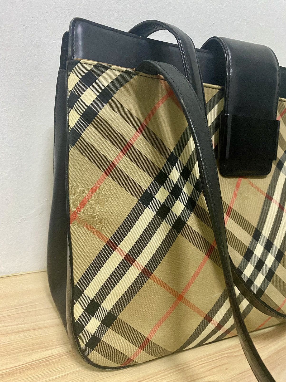 Burberry Vintage Burberrys of London Nova check handbag Size ONE SIZE - 4 Thumbnail