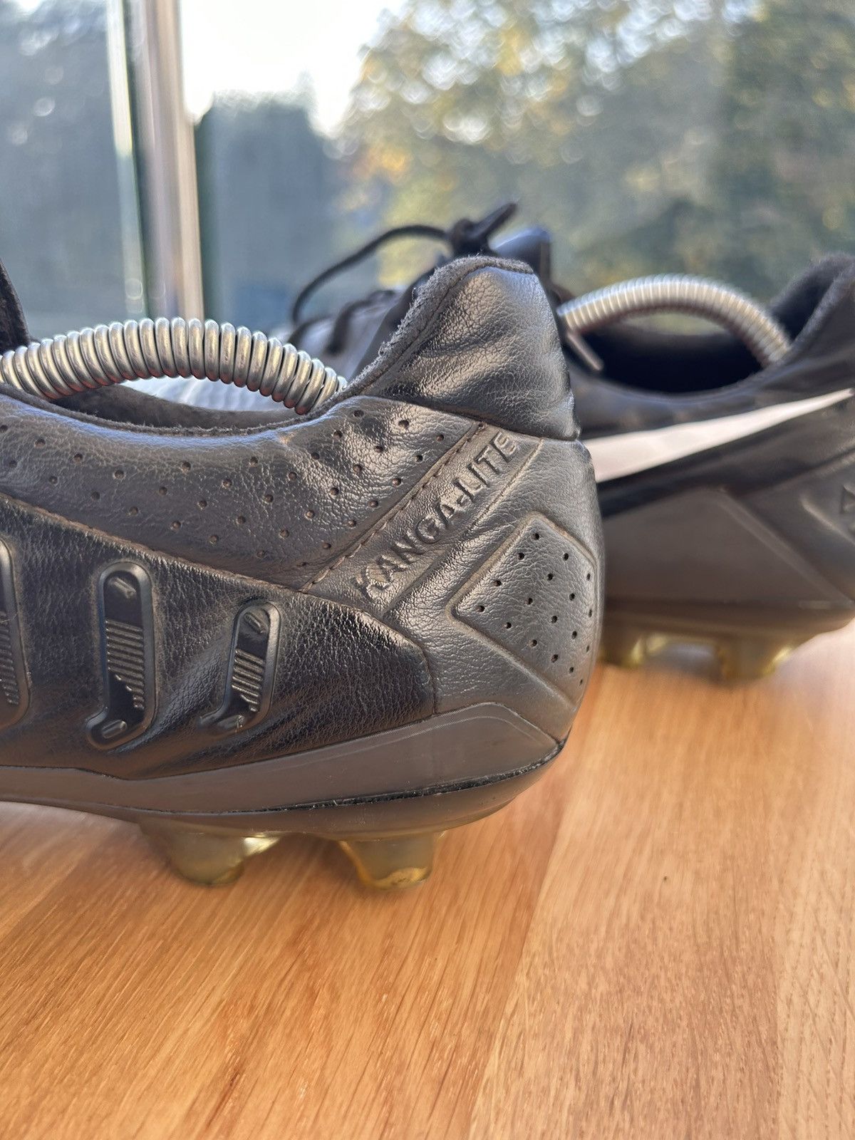 Nike Vintage Nike CTR360 Maestri lll Soccer Boots Size US 12 / EU 45 - 7 Thumbnail