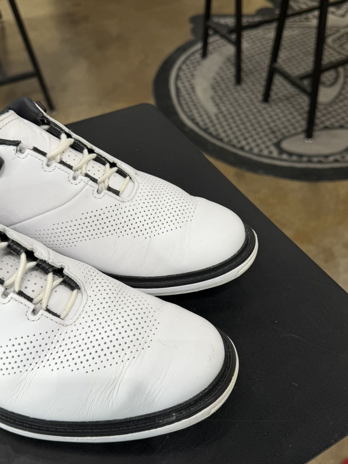 Jordan Brand Jordan ADG 4 Golf White Black Size 8.5 (2023) Size US 8.5 / EU 41-42 - 8 Thumbnail
