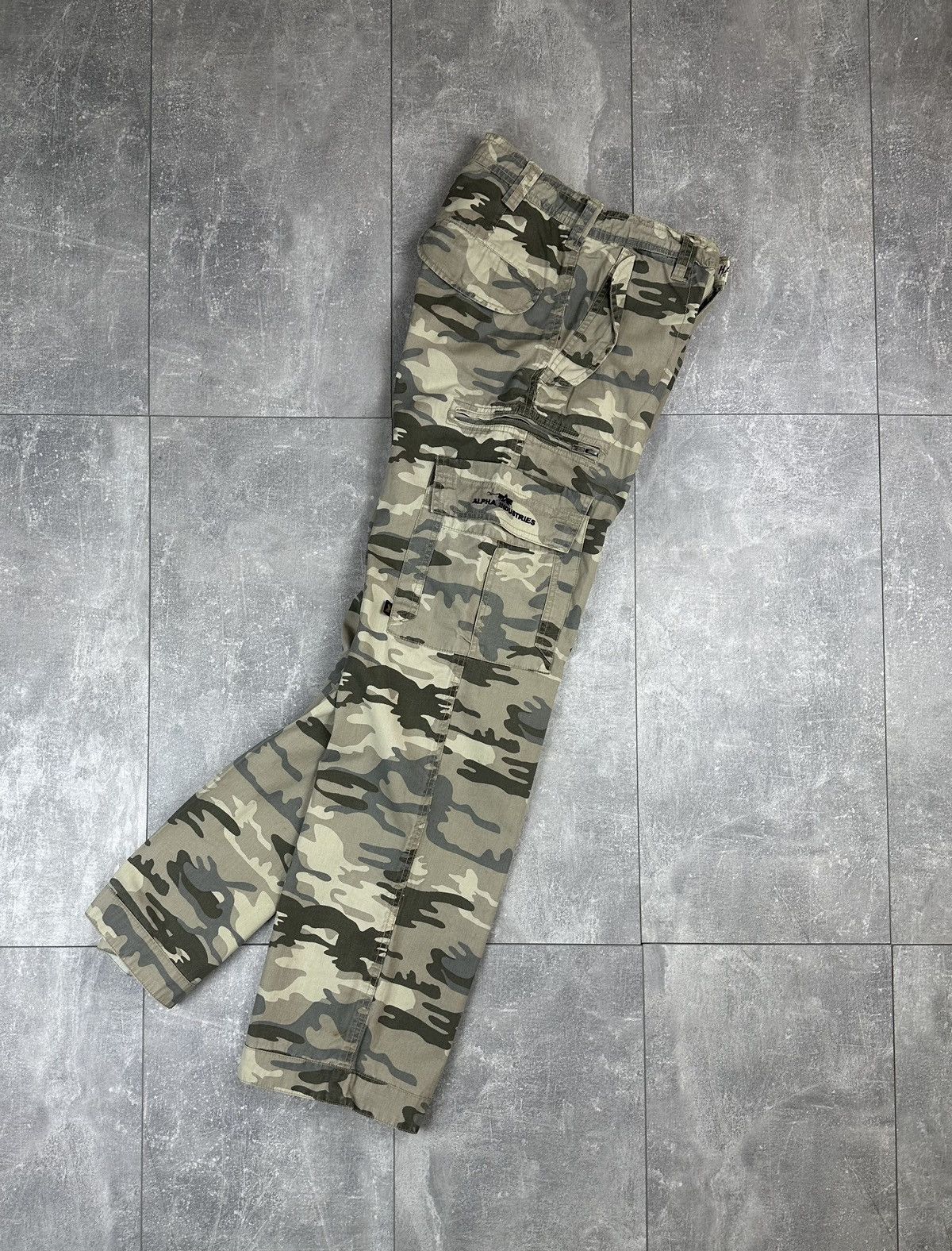 Alpha Industries Alpha Industries Cargo Camo Mens Pants Size US 29 - 1 Thumbnail