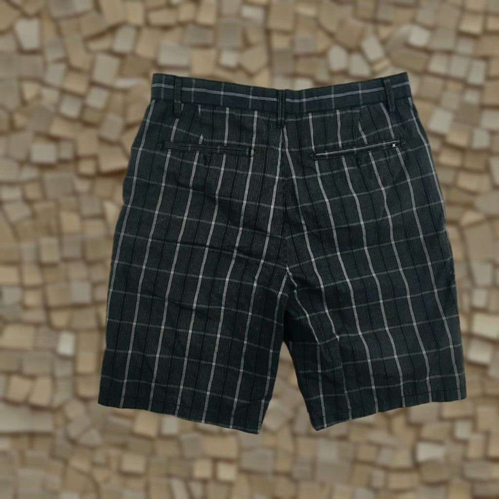 Hurley Hurley Shorts Men’s Size 32 Black Gray Plaid Classic Outdoors Flat Front Pockets Size US 32 / EU 48 - 1 Thumbnail