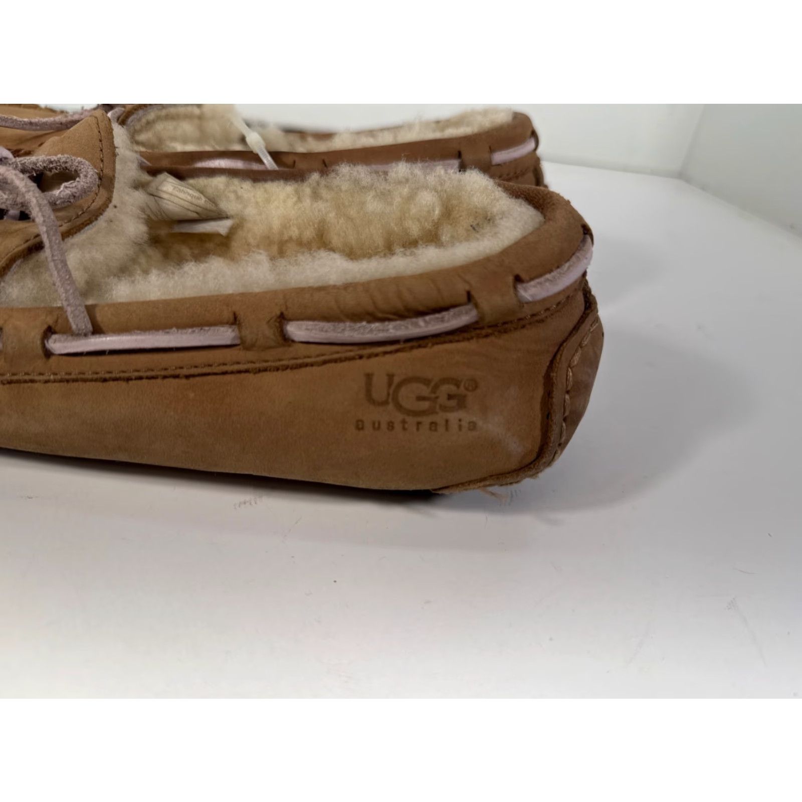 Ugg UGG Dakota Moccasins Slippers Women 8 Brown Sheepskin Lined Comfort Slip On Moccasin Shoes Womens Brown 8 UGG Dakota Moccasins Slippers Size US 8 / IT 38 - 7 Thumbnail