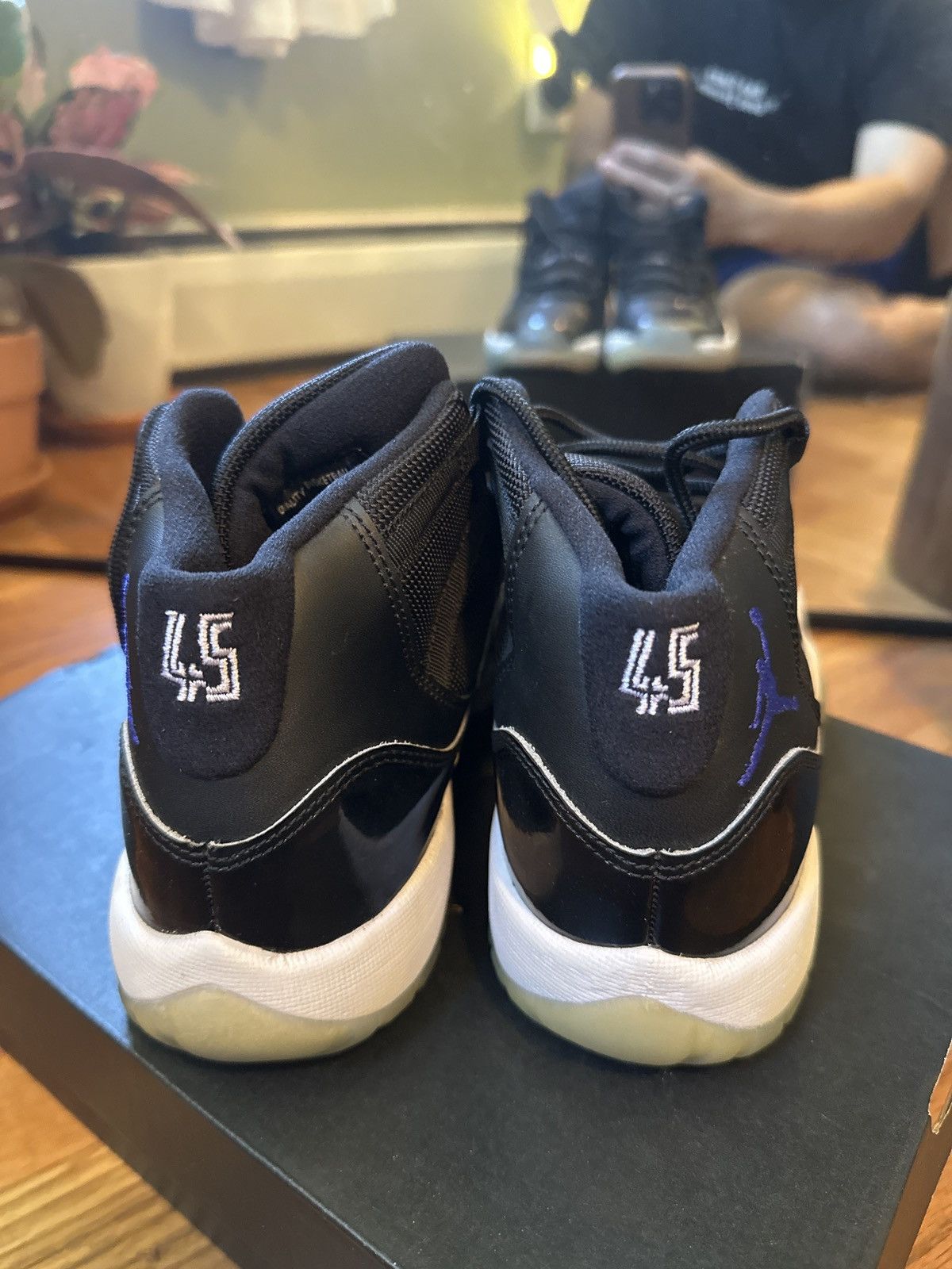 Jordan Brand Air Jordan 11 Retro BG Size US 4.5 / IT 34.5 - 5 Thumbnail