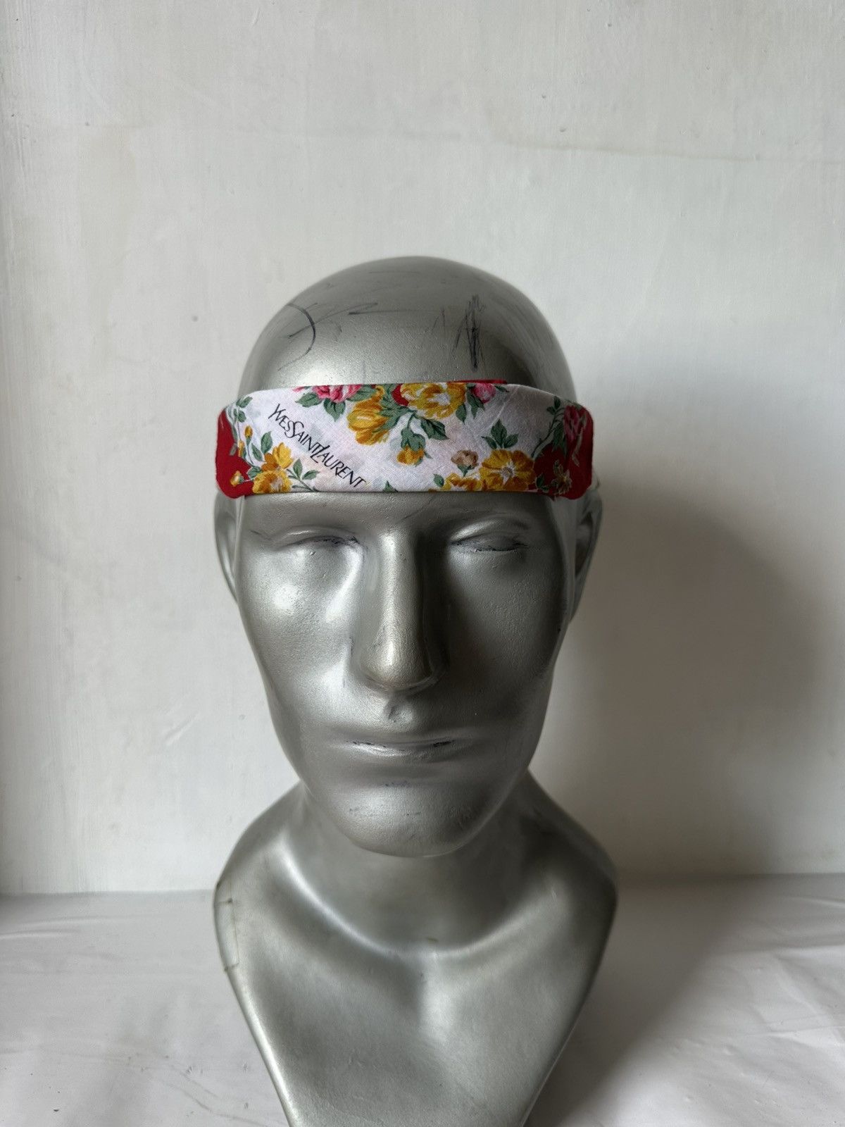 Vintage Vintage YSL Handkerchief/ Neckerchief/ Bandana Size ONE SIZE - 15 Thumbnail