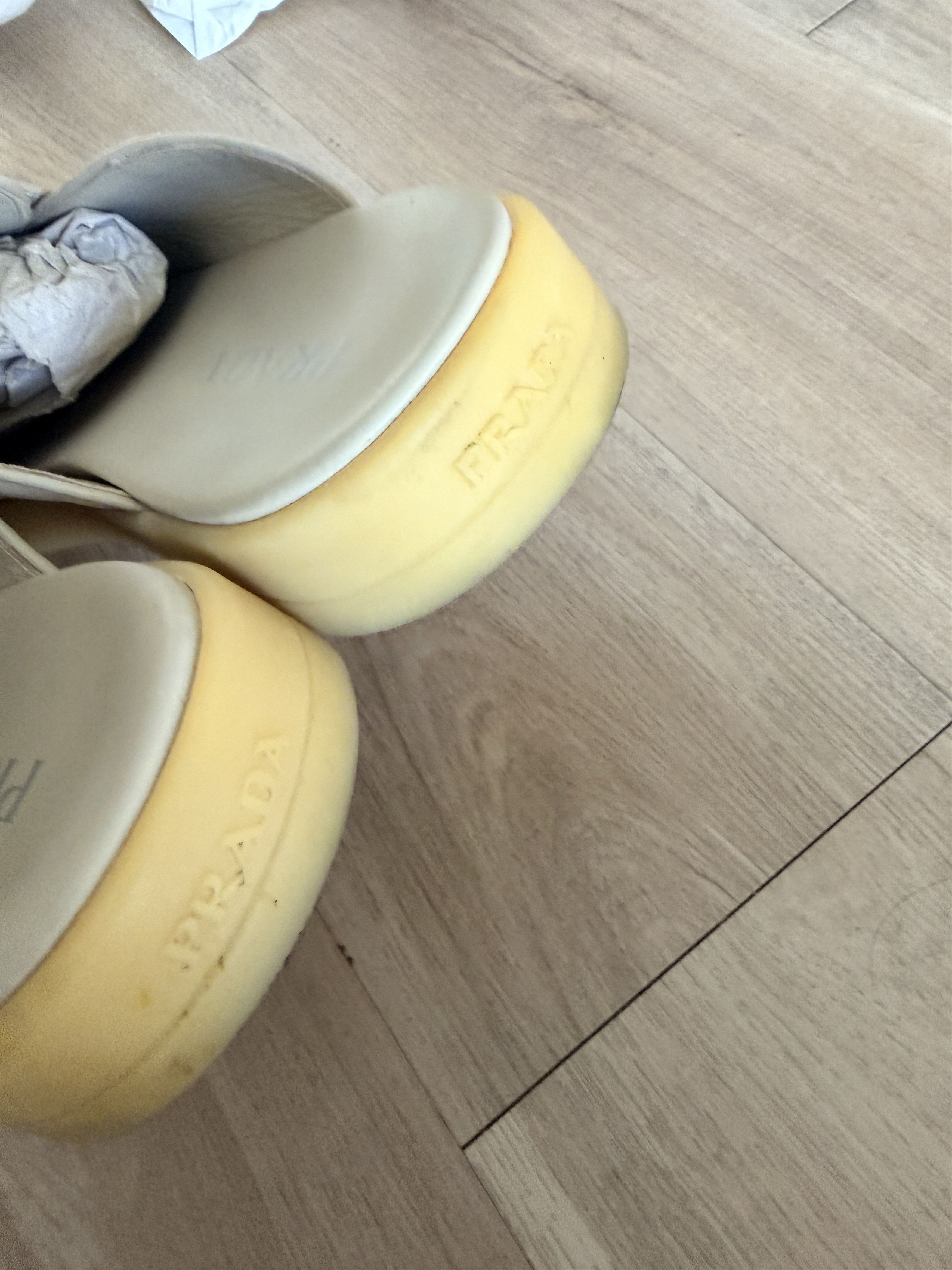 Prada PRADA Calfskin Ecru Suede Mules Size 12 (FITS LIKE 13) Size US 12 / EU 45 - 8 Thumbnail