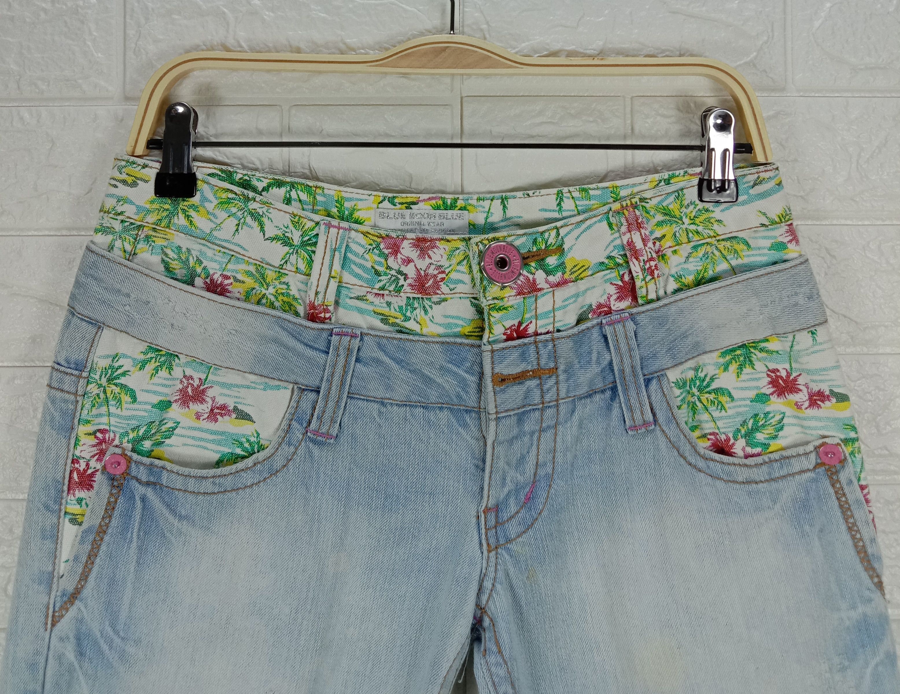 Japanese Brand Vintage Japanese Blue Moon Blue Double Waist Denim Size 27" / US 4 / IT 40 - 6 Thumbnail