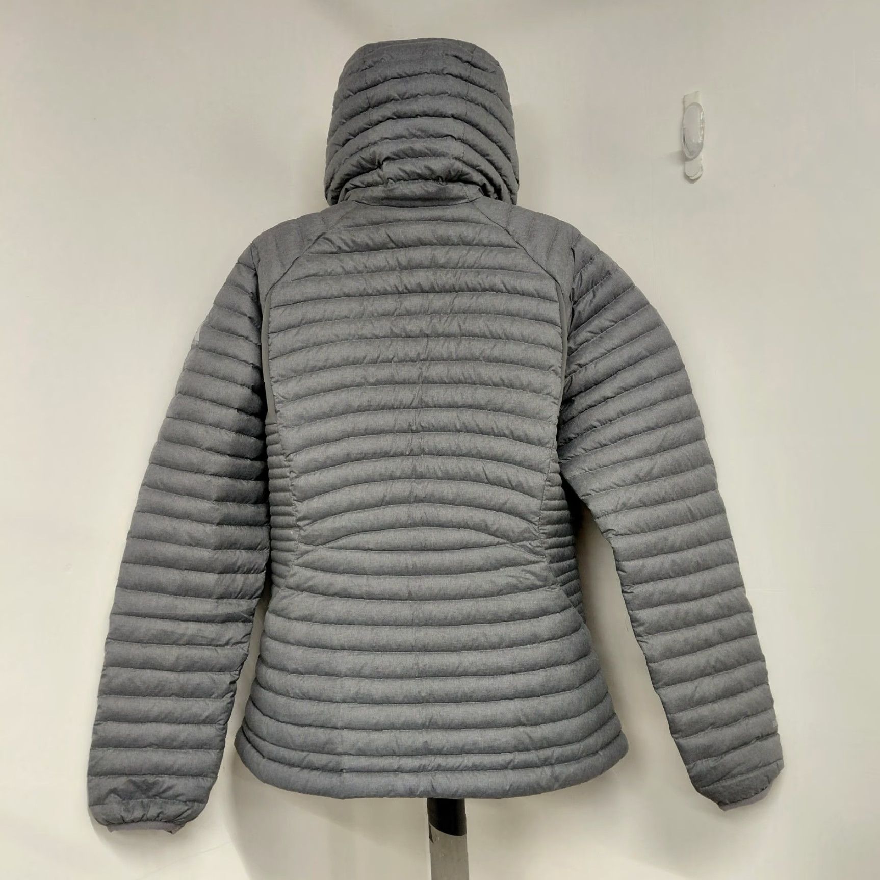 Eddie Bauer VINTAGE Eddie Bauer Jacket Women's Large Gray FirstAscent Pertex Quantum EB800 Nice Size L / US 10 / IT 46 - 4 Thumbnail