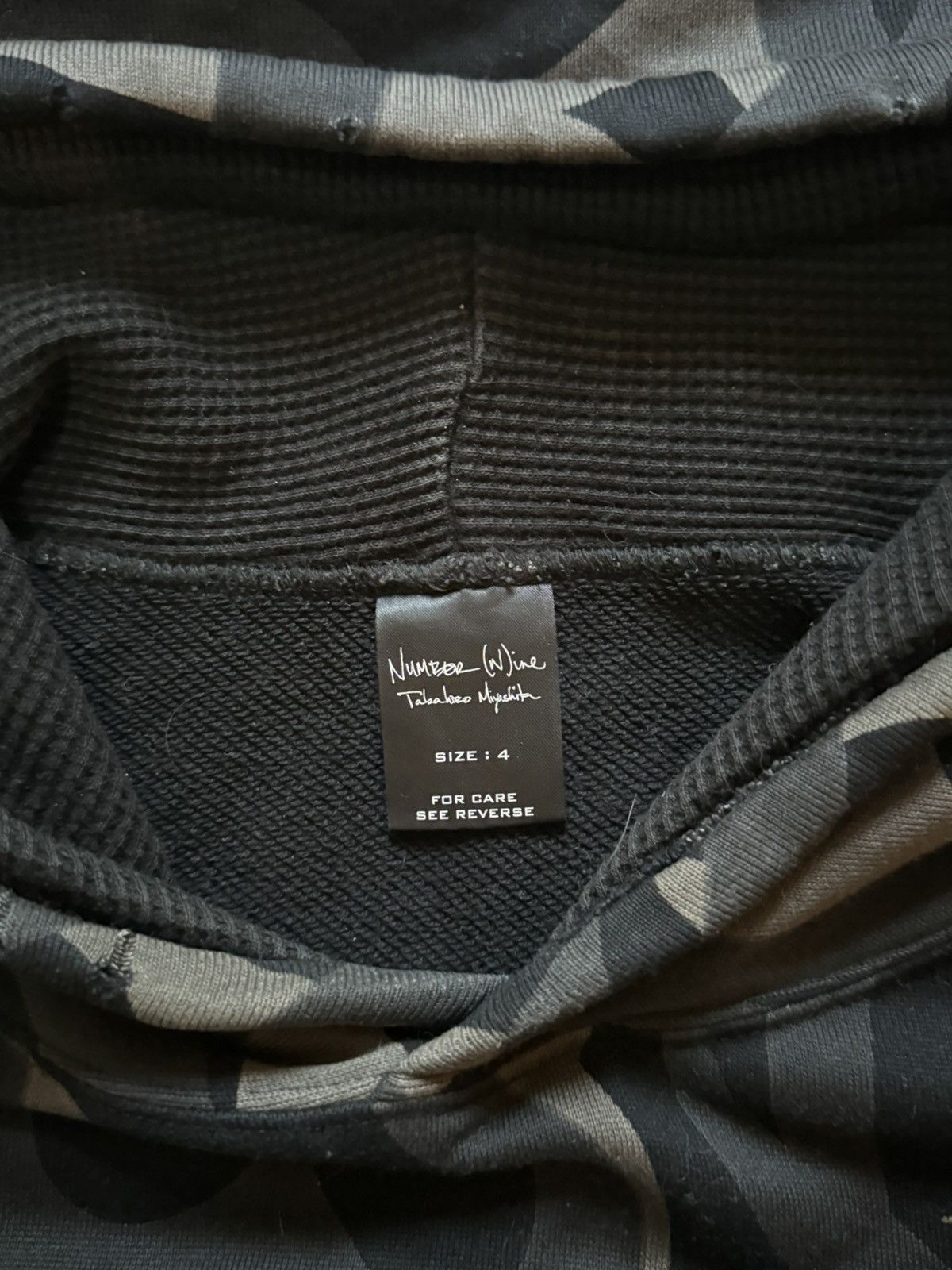 Number (N)ine Number Nine black tribal pullover Size US L / EU 52-54 / 3 - 2 Thumbnail