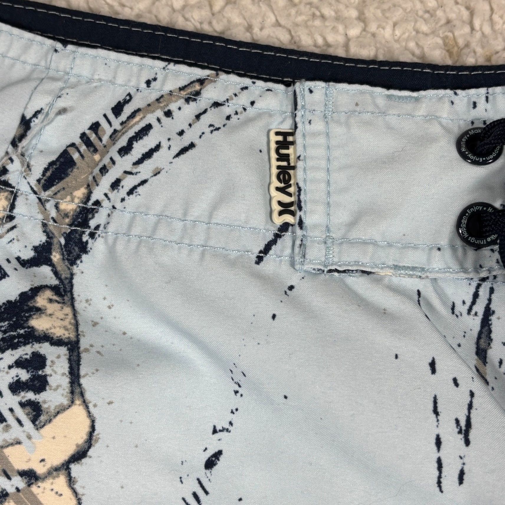 Hurley VINTAGE Hurley Board Shorts Men 36 Blue VTG Floral Y2K 90s Spring 2008 Swim Trunks Beach Tropical Hawaiian Mens Size US 36 / EU 52 - 4 Thumbnail