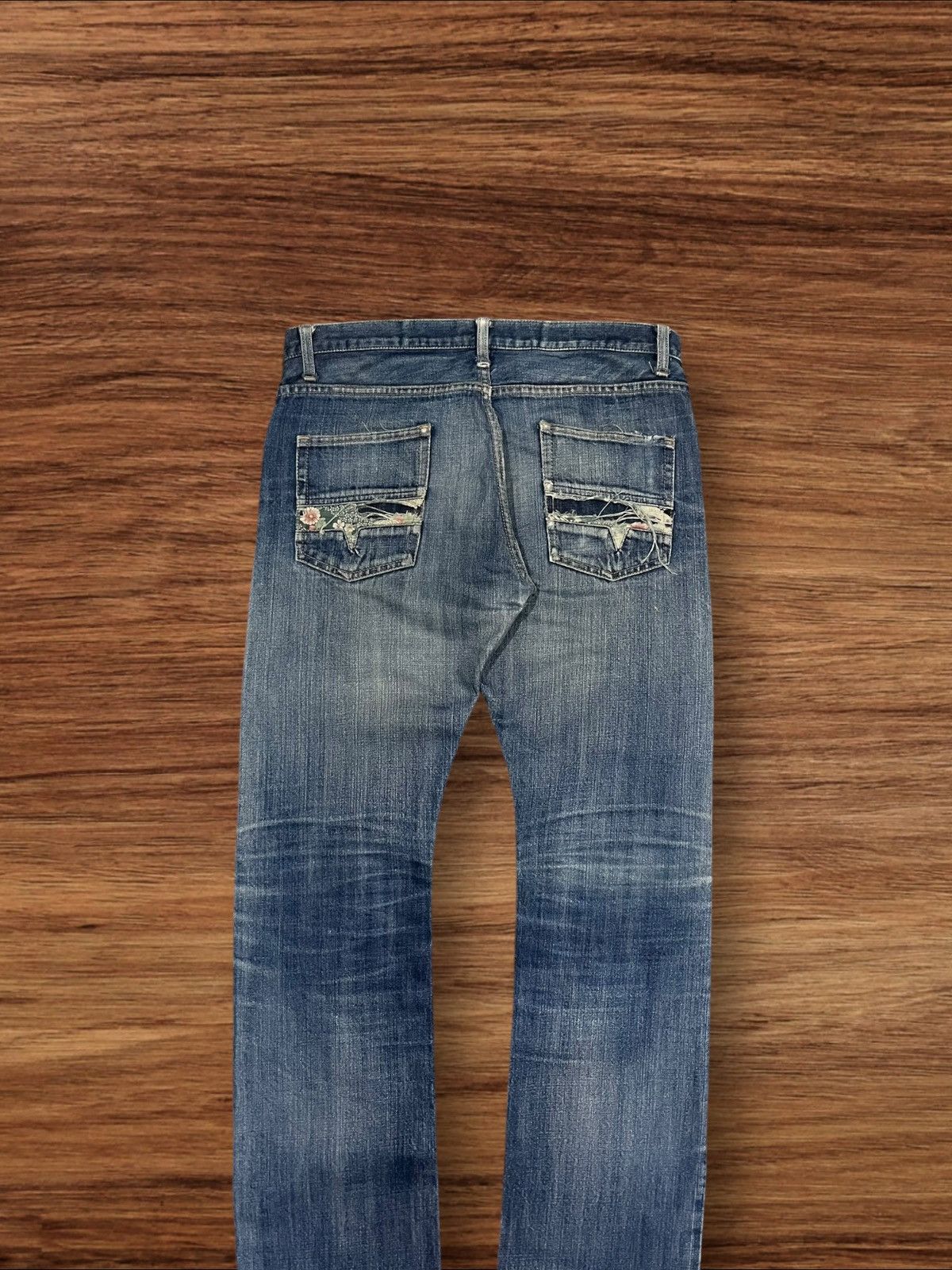 Japanese Brand × Le Grande Bleu (L.G.B.) × Takeo Kikuchi Vintage Takeo Kikuchi Japan Sakura Sukajan Selvedge Jeans Size US 33 - 10 Thumbnail