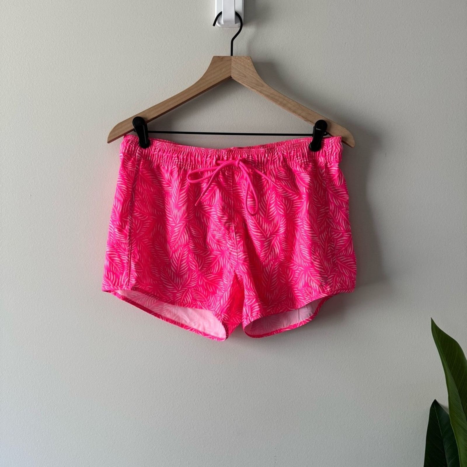 Vineyard Vines Vineyard Vines Performance Printed Chappy Shorts in Knockout Size 27" / US 4 / IT 40 - 10 Thumbnail