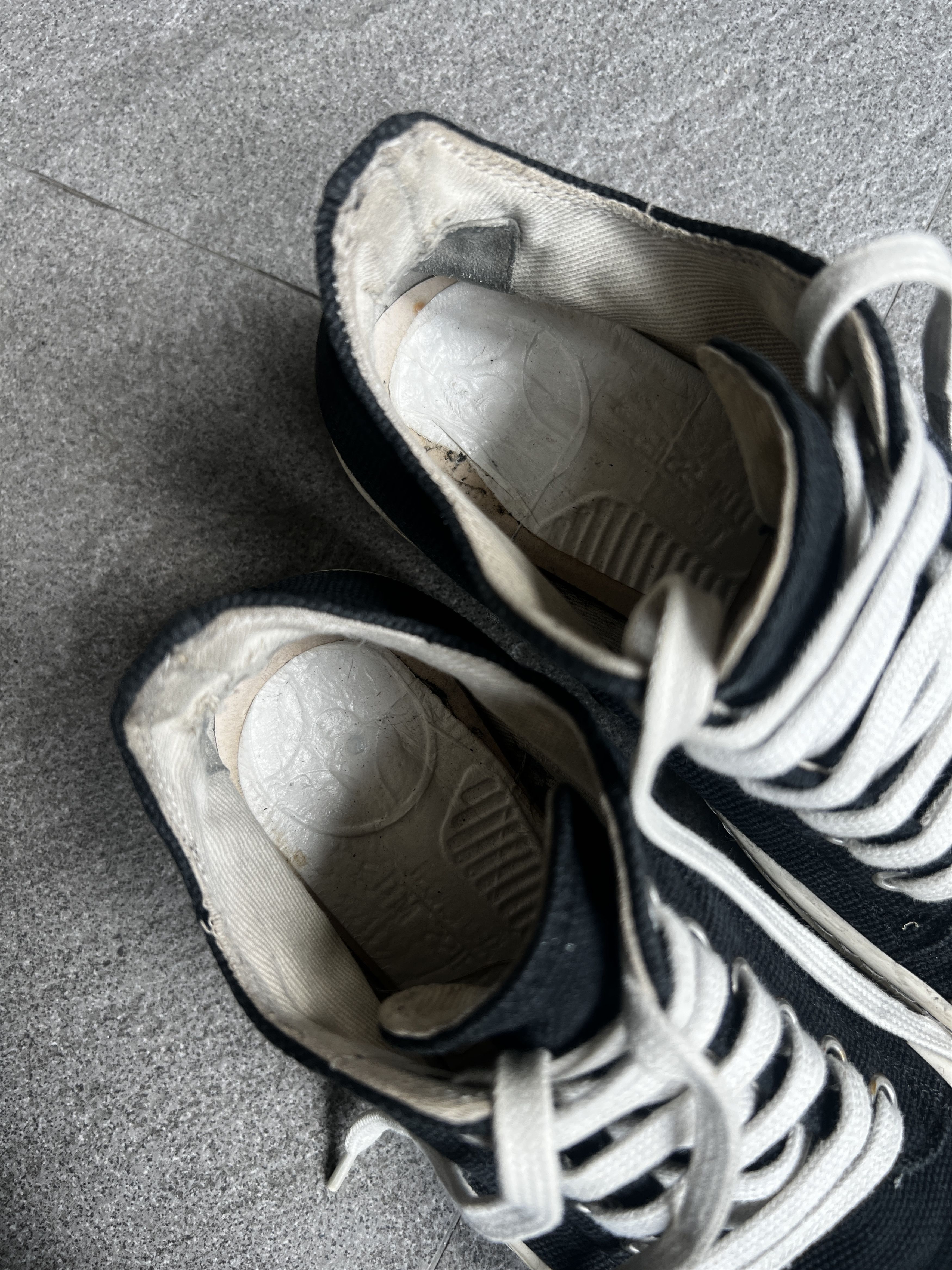 Rick Owens Drkshdw *Smallest Rare* Rick Owens DRKSHDW Canvas Low Sneakers EU35 Size US 5 / IT 35 - 13 Thumbnail