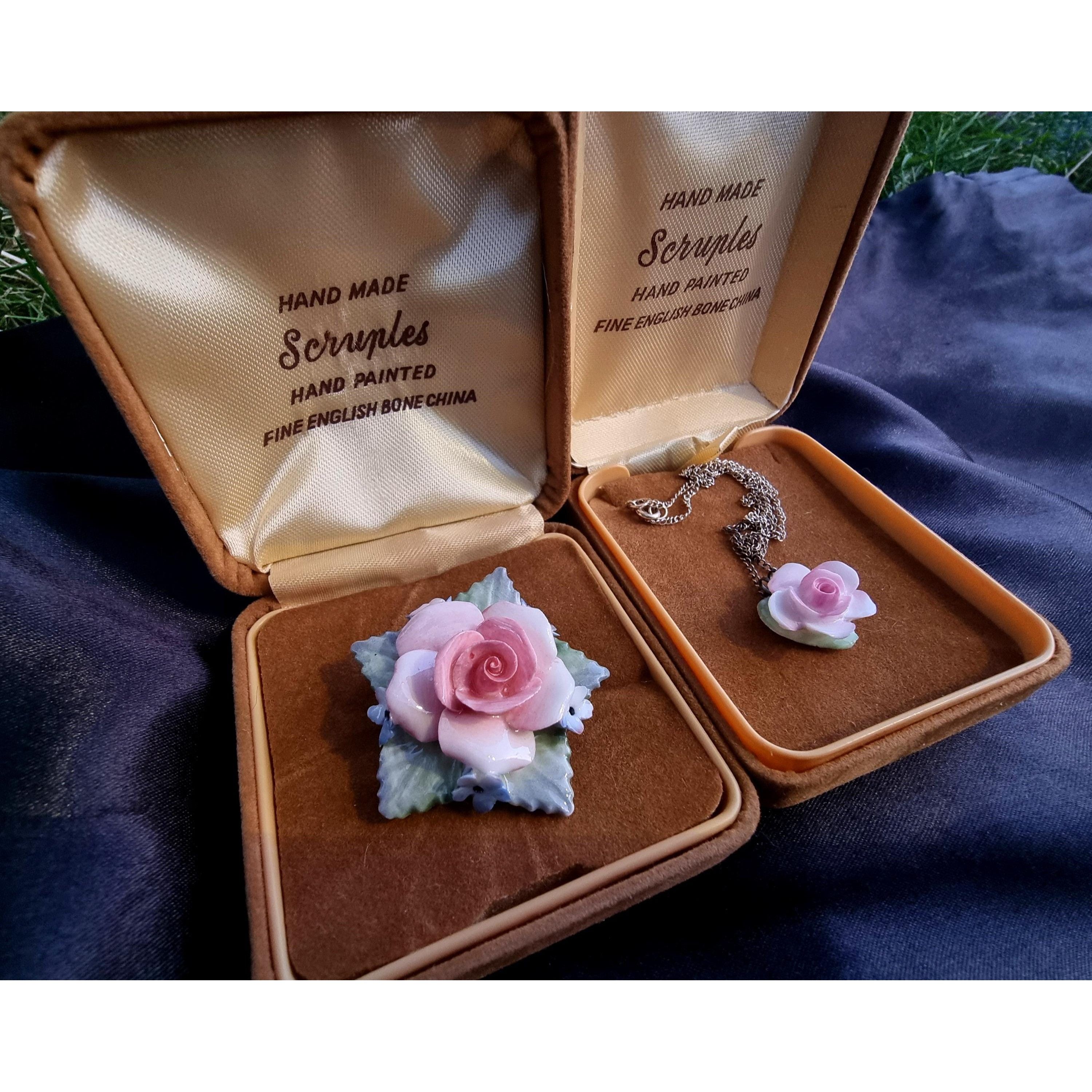 Other Vintage Hand Painted English Bone China Pink Rose Flower Nec Size ONE SIZE - 1 Thumbnail