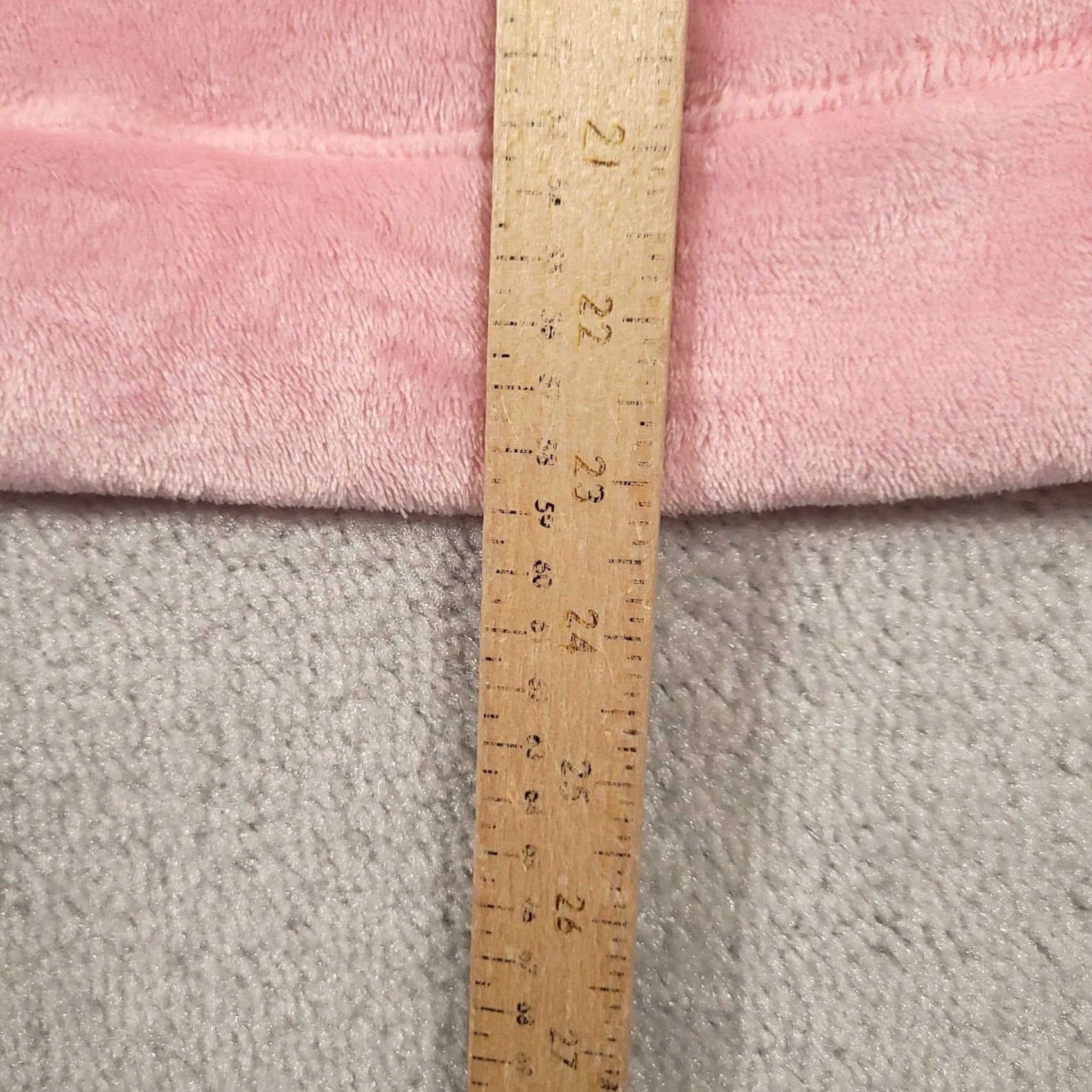 Vintage MUK LUKS Sweater Womens Small Pink Fuzzy Fleece PullOver Fair Isle Snowflake Shirt Size S / US 4 / IT 40 - 7 Thumbnail