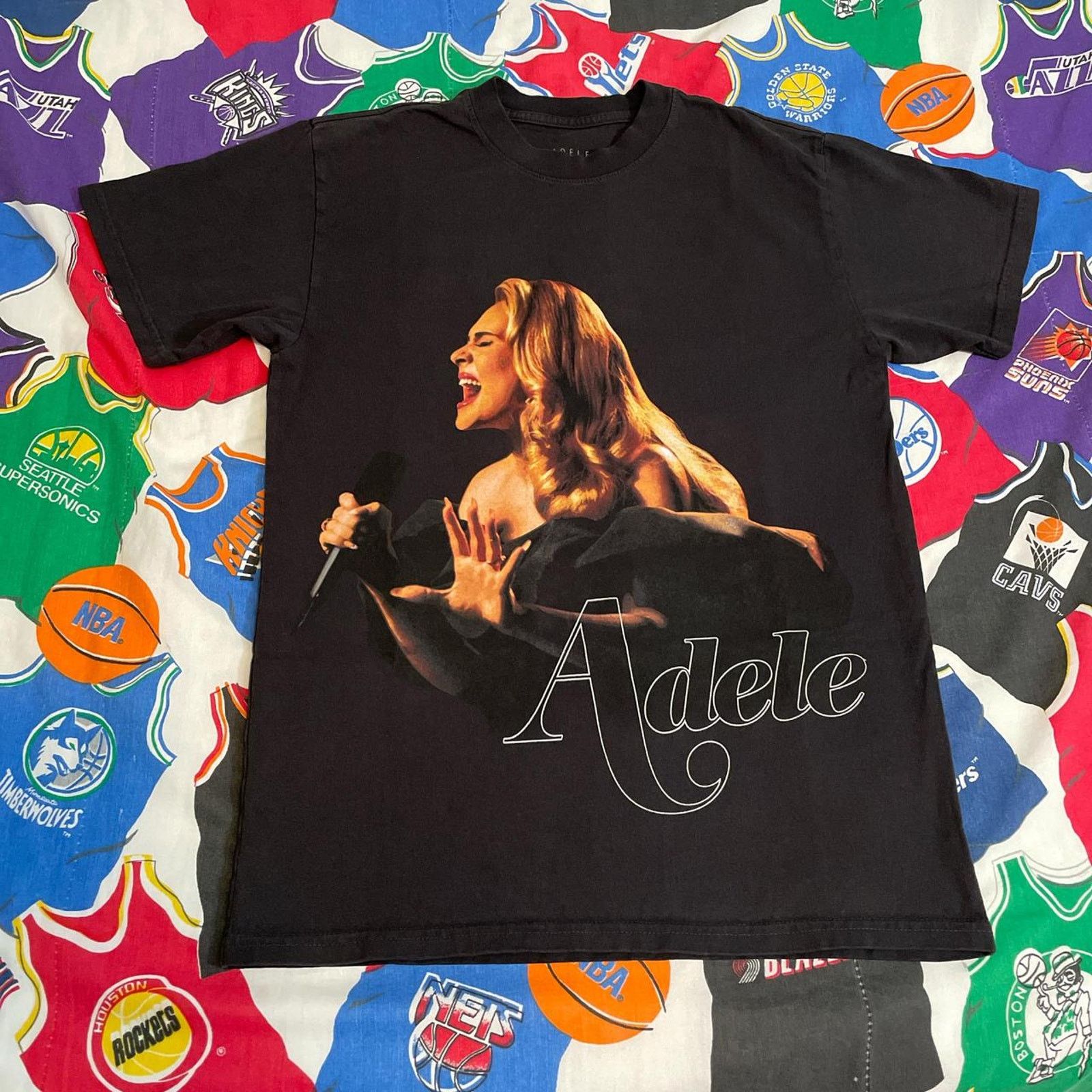 American Apparel × Band Tees Weekends With Adele The Colosseum At Caesars Palace Tee Size US S / EU 44-46 / 1 - 1 Thumbnail