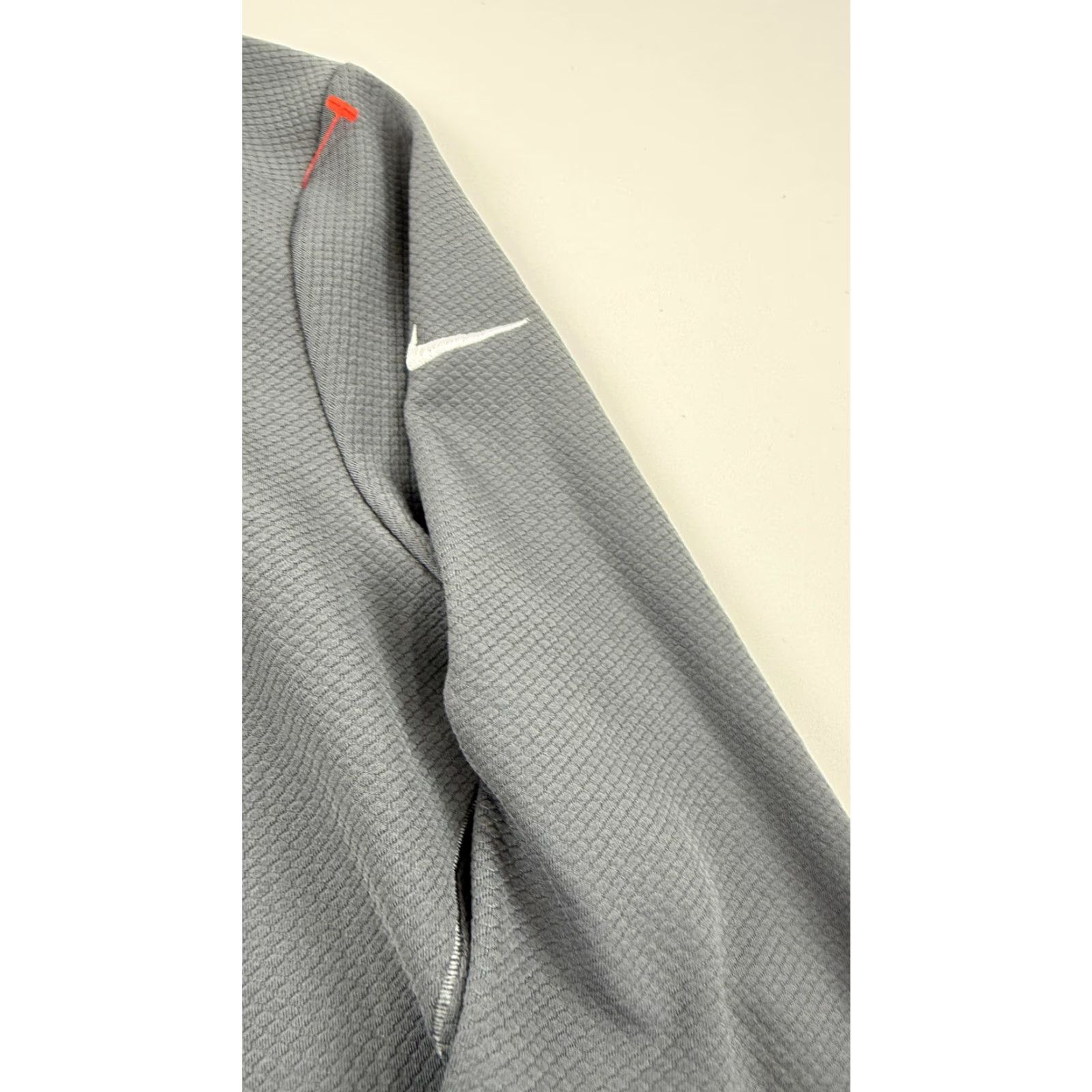Nike Nike Shirt Pullover Mens Medium Gray Dri Fit Quarter Zip Athletic Golf Training Shirt Size US M / EU 48-50 / 2 - 3 Thumbnail