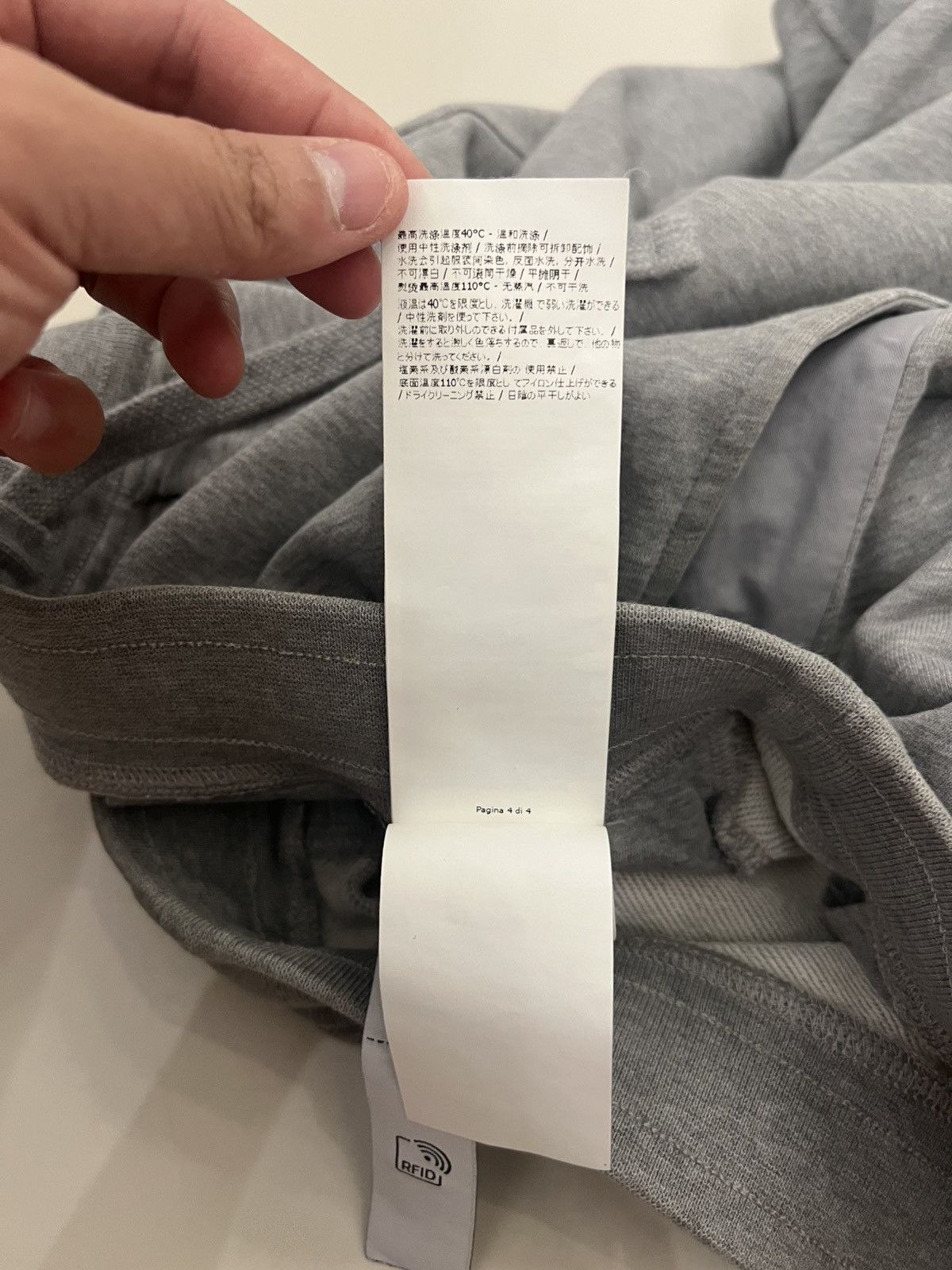 Stone Island Stone Island Grey Sweat Shorts (7415L0803) Size US 36 / EU 52 - 10 Thumbnail