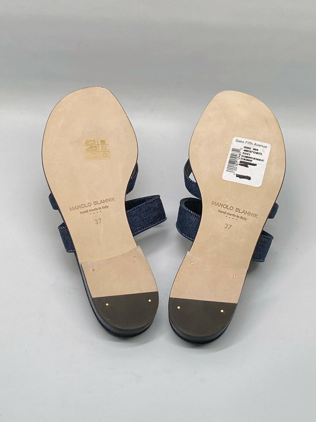 Manolo Blahnik Manolo Blahnik Susaperf Cotton Flat Sandals size 37 Size US 7 / IT 37 - 12 Thumbnail