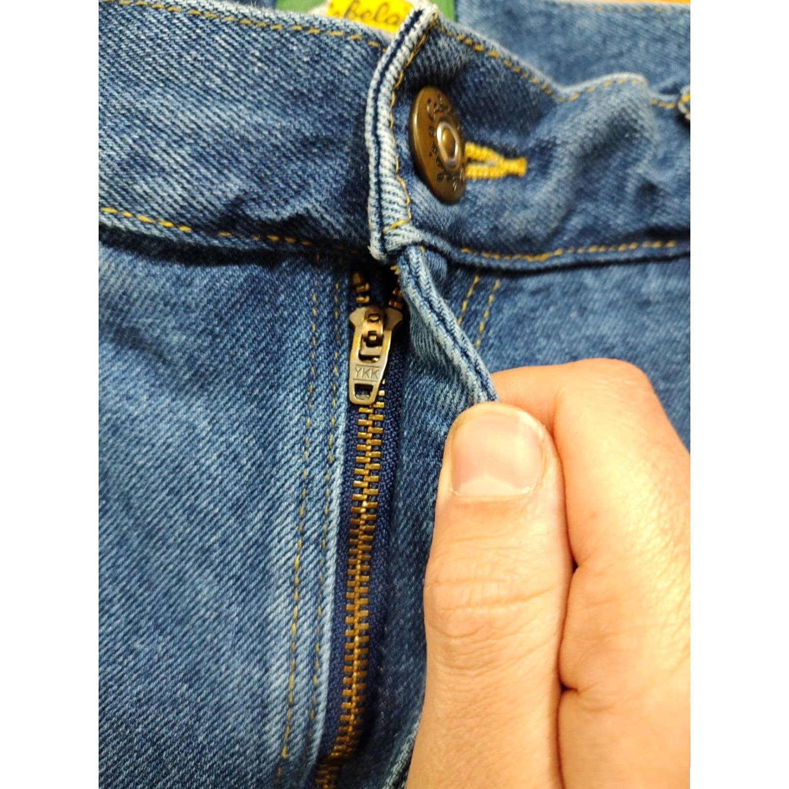 Vintage VINTAGE Cabela's Jeans Brush Guard Blue Denim 36x30 Mens Regular 5-Pocket Logo USA Cowboy Hunting Blue Jeans Size US 36 / EU 52 - 6 Thumbnail