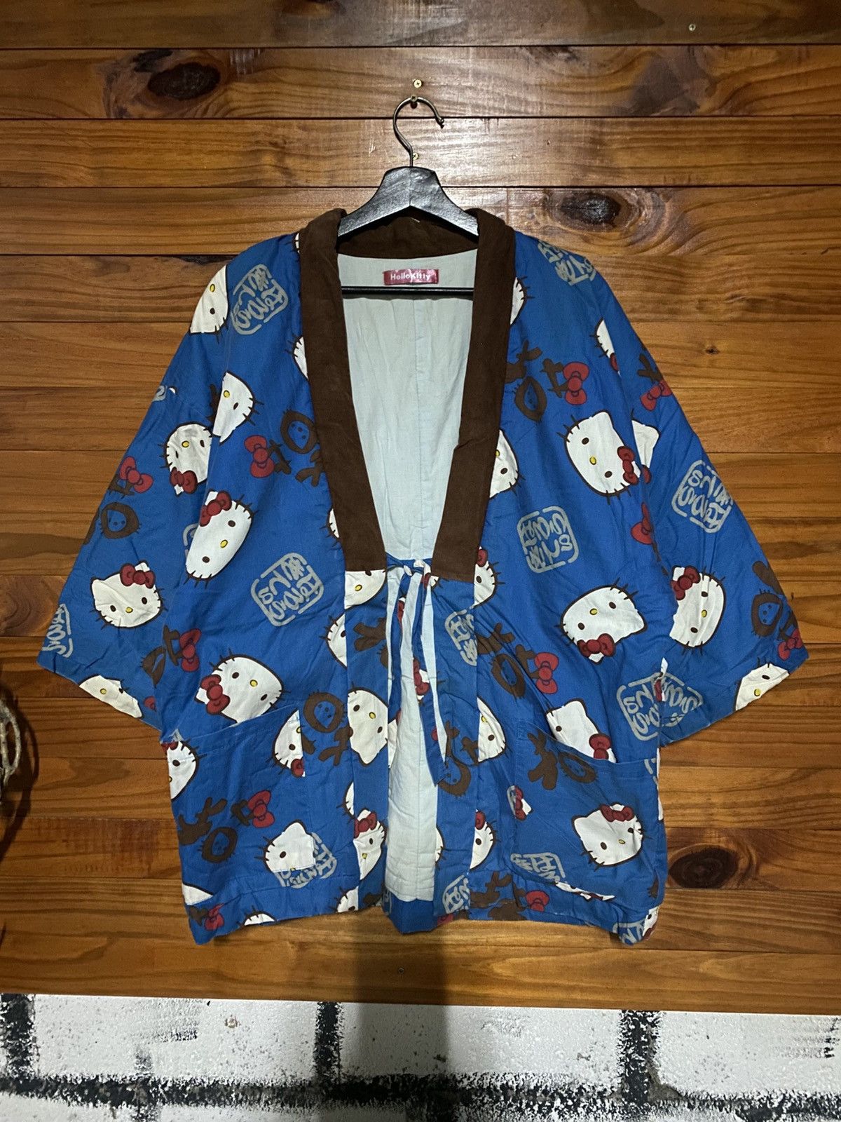 Vintage Vintage Sanrio Hello Kitty Padded Kimono Jacket Exclusive Size US M / EU 48-50 / 2 - 3 Thumbnail