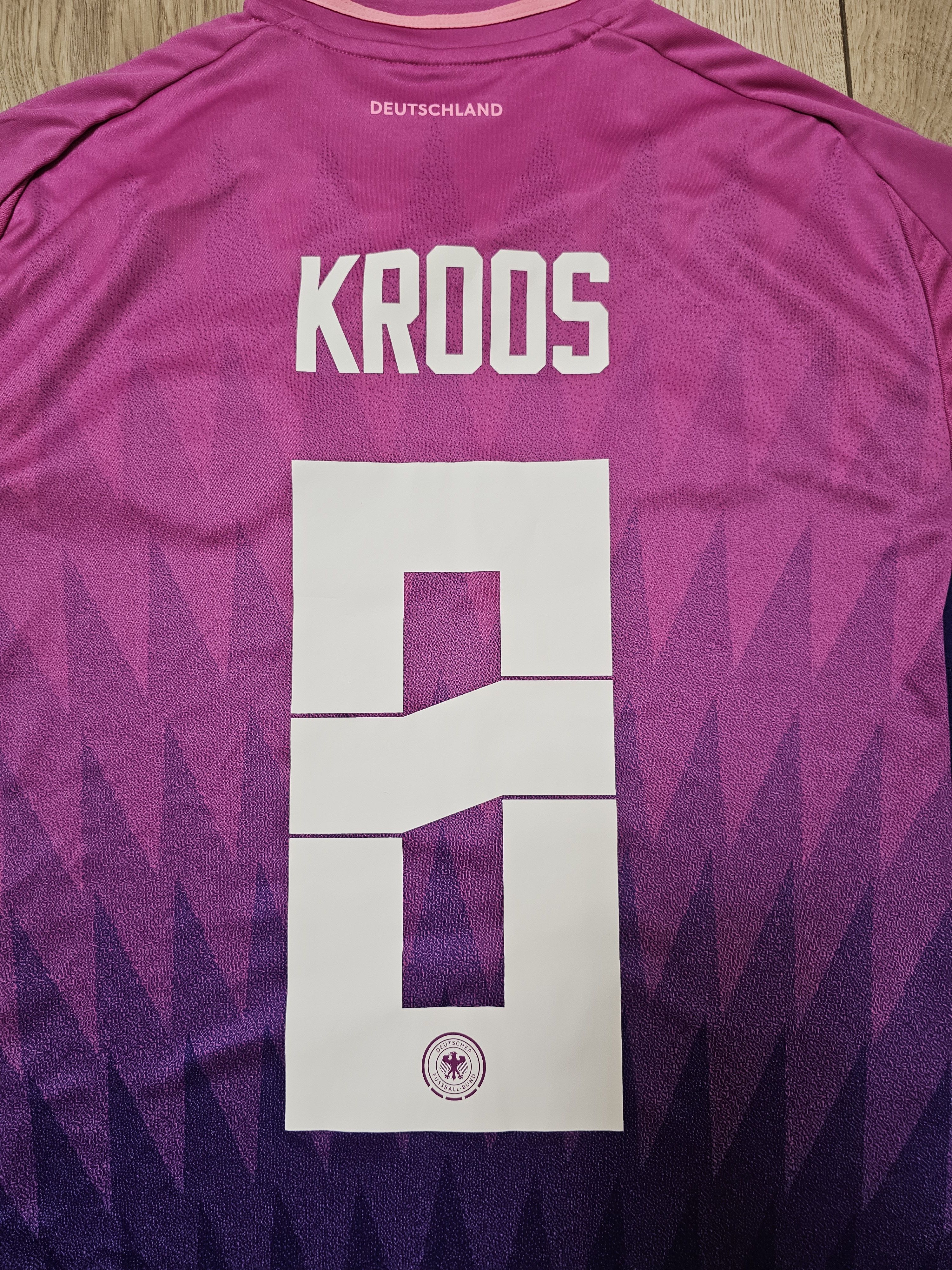 Adidas GERMANY 2024 AWAY EURO KROOS FOOTBALL SHIRT SOCCER JERSEY Size US M / EU 48-50 / 2 - 5 Thumbnail