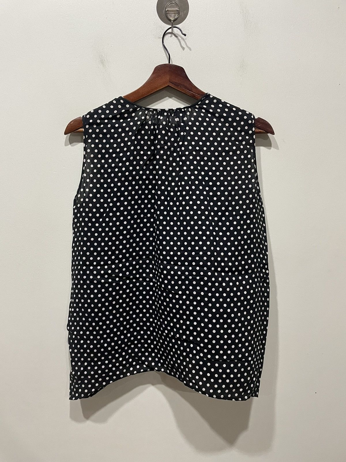 Zucca Zucca Sleevesless Polkadot Blouse Size M / US 6-8 / IT 42-44 - 2 Thumbnail