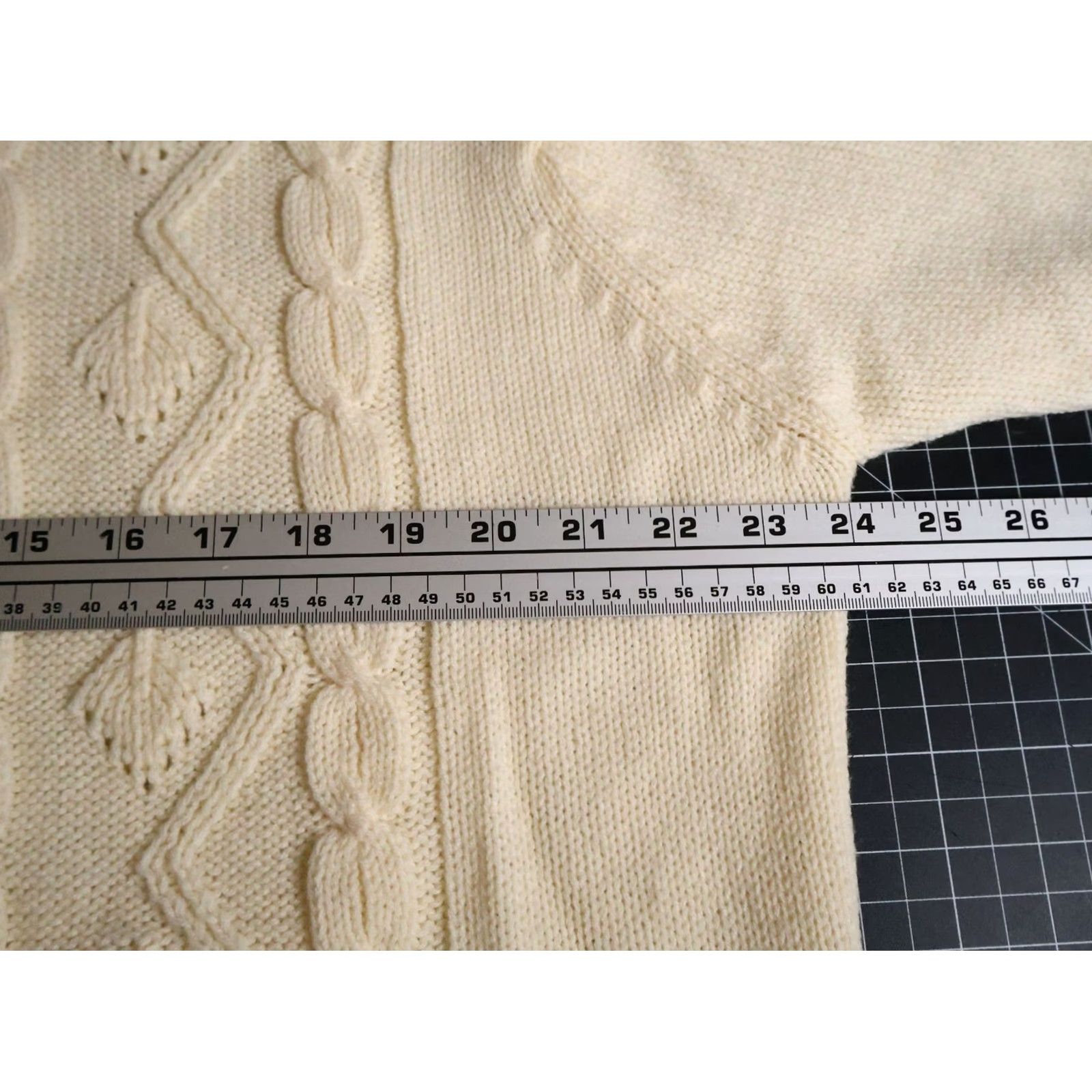 Vintage VINTAGE Overkirk 80s Cable Knit Sweater Men's XL Ivory Lightweight Acrylic Crewneck Pullover Casual Mens XL Ivory Retro Regular Fit Size US XL / EU 56 / 4 - 5 Thumbnail