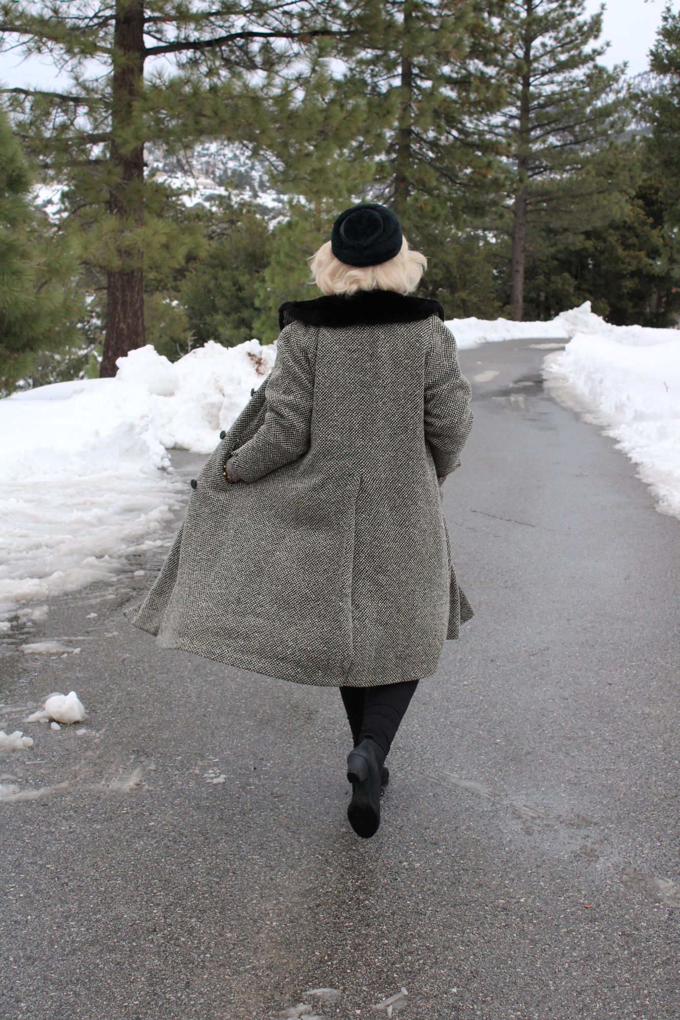 Bergdorf Goodman Vintage 1950s Coat, Bergdorf Goodman Black and White Tweed W Size L / US 10 / IT 46 - 11 Thumbnail