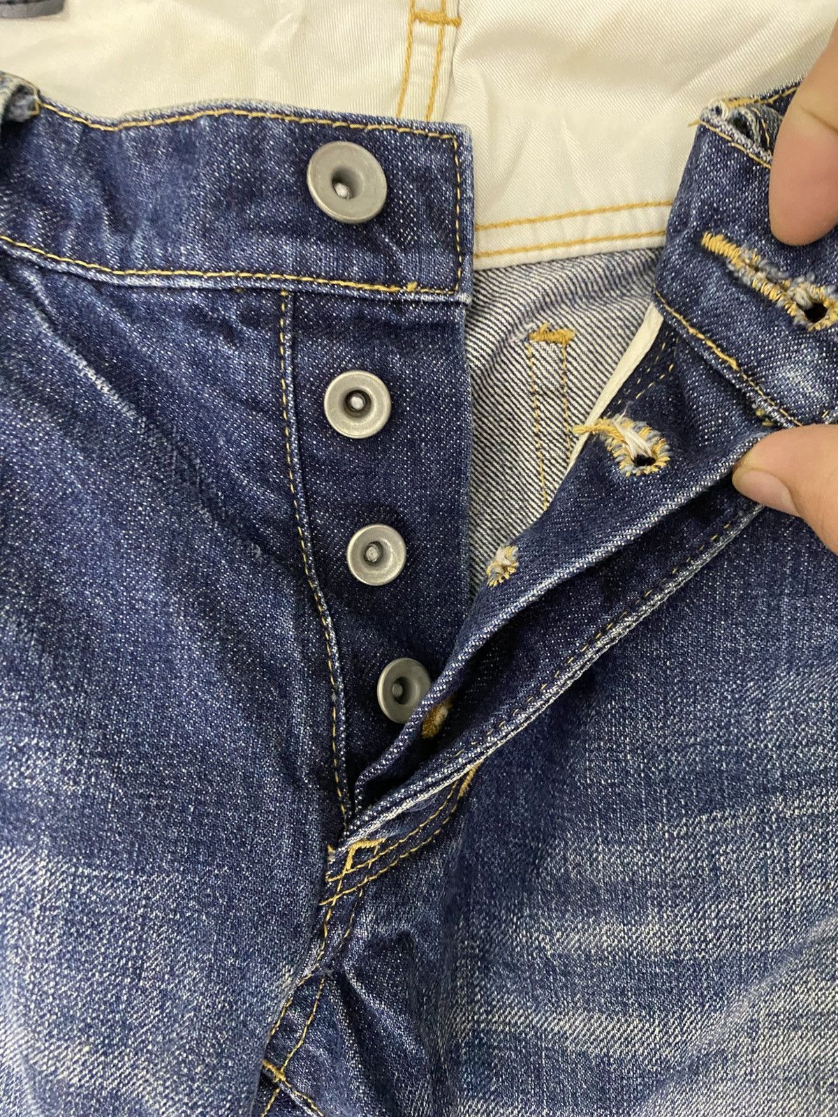 Attachment Vintage Attachment Distressed Denim Jeans Size US 31 - 15 Thumbnail