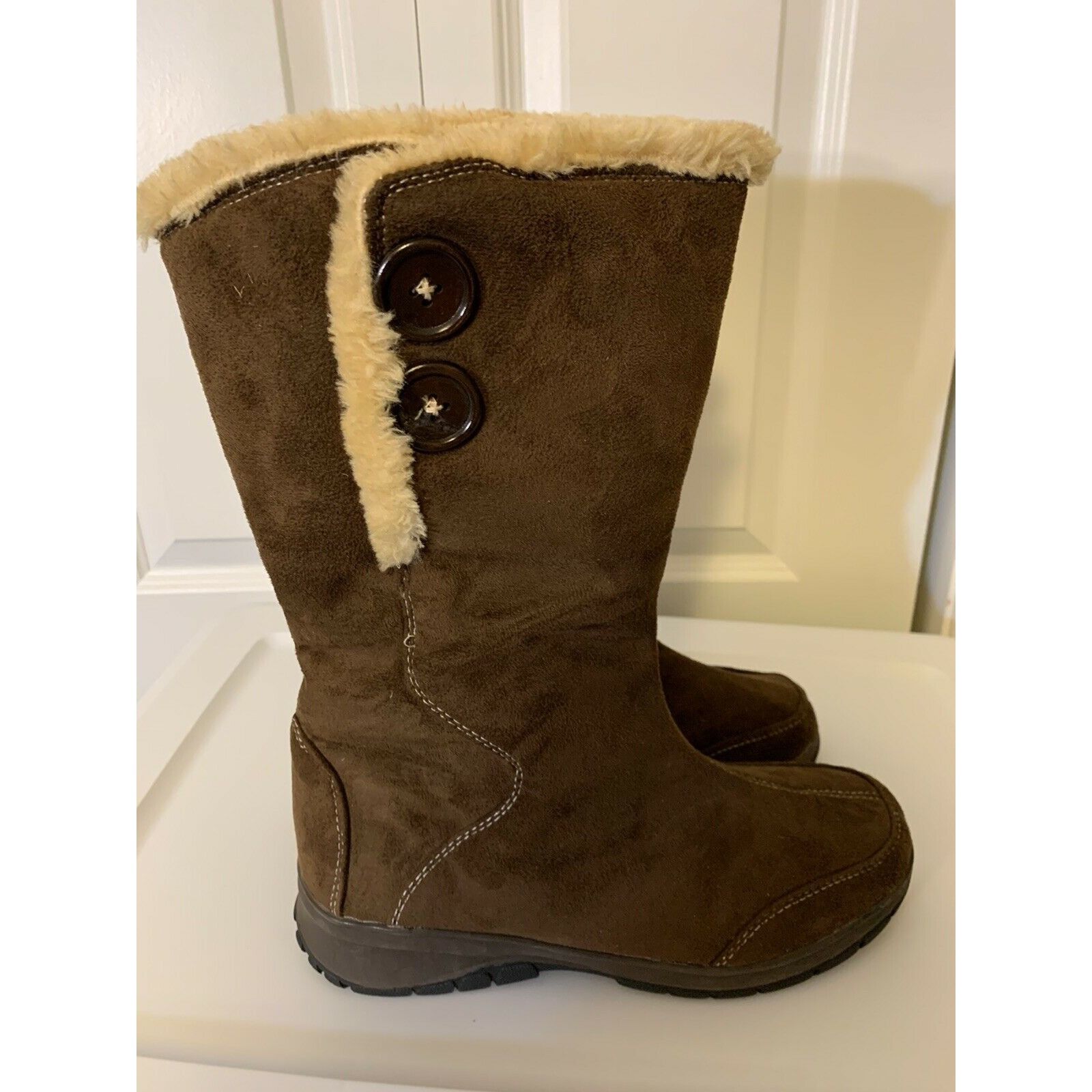 Other Itasca Blitzen Womens sz 9 Brown Suede Winter Warm Fur Lined Size US 9 / IT 39 - 1 Thumbnail