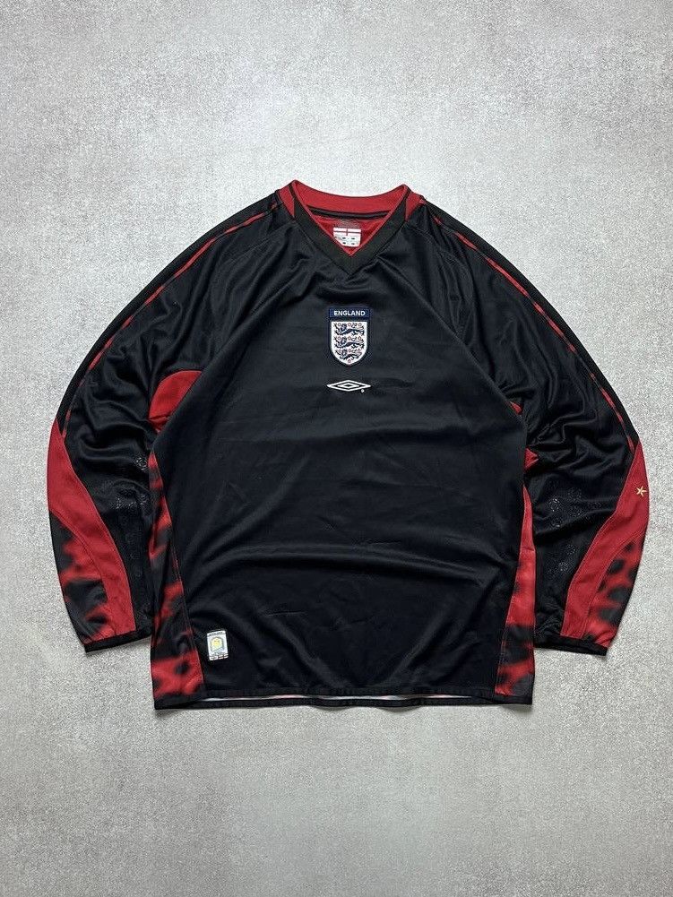 Umbro Vintage Umbro 03/04 England Goalkeeper Longsleeve L Size US L / EU 52-54 / 3 - 1 Thumbnail