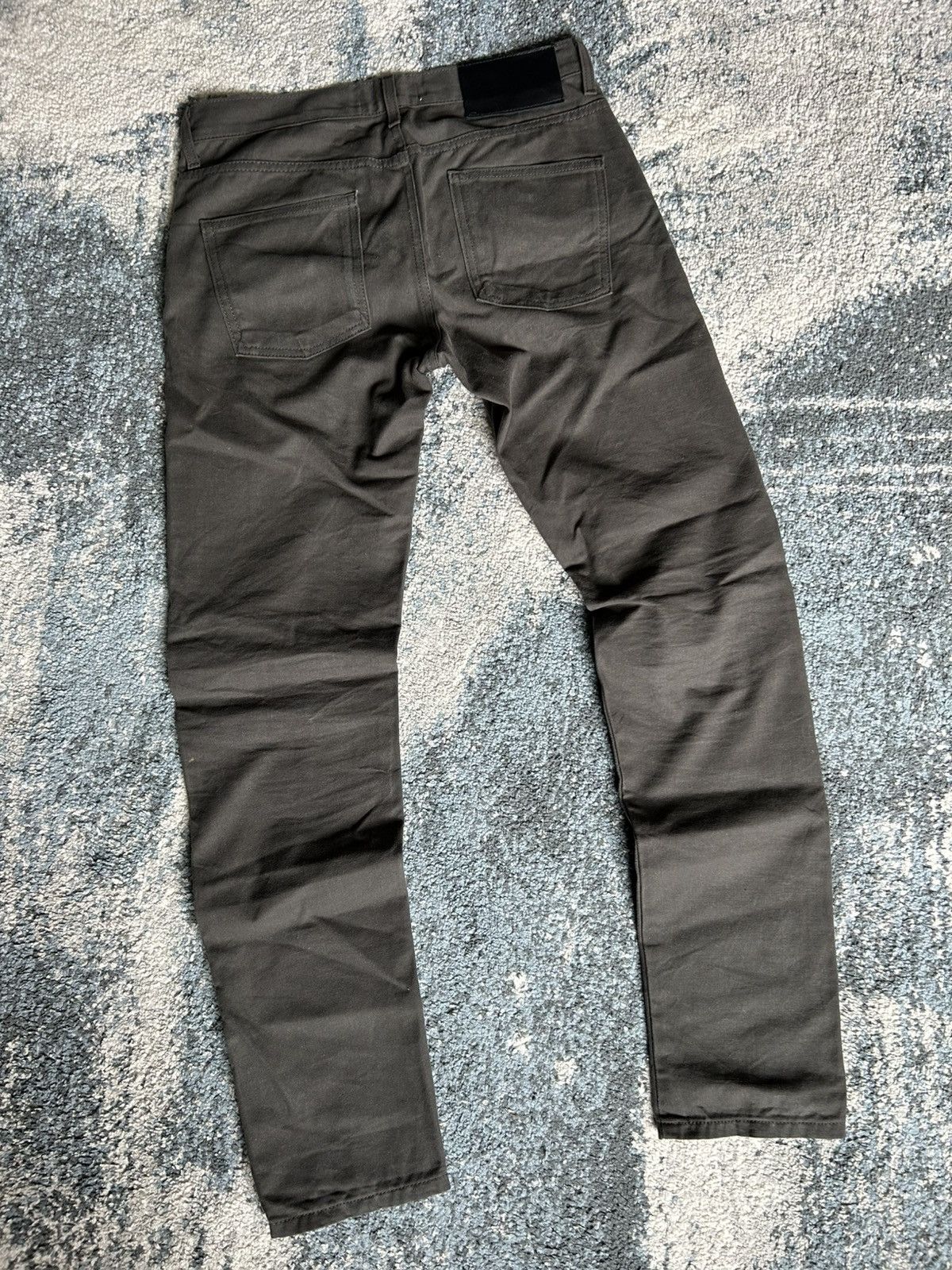 Naked & Famous AUTUMN 2020 Made in Canada BLACK STEEL DUCK CANVAS SELVEDGE Size US 33 - 3 Thumbnail