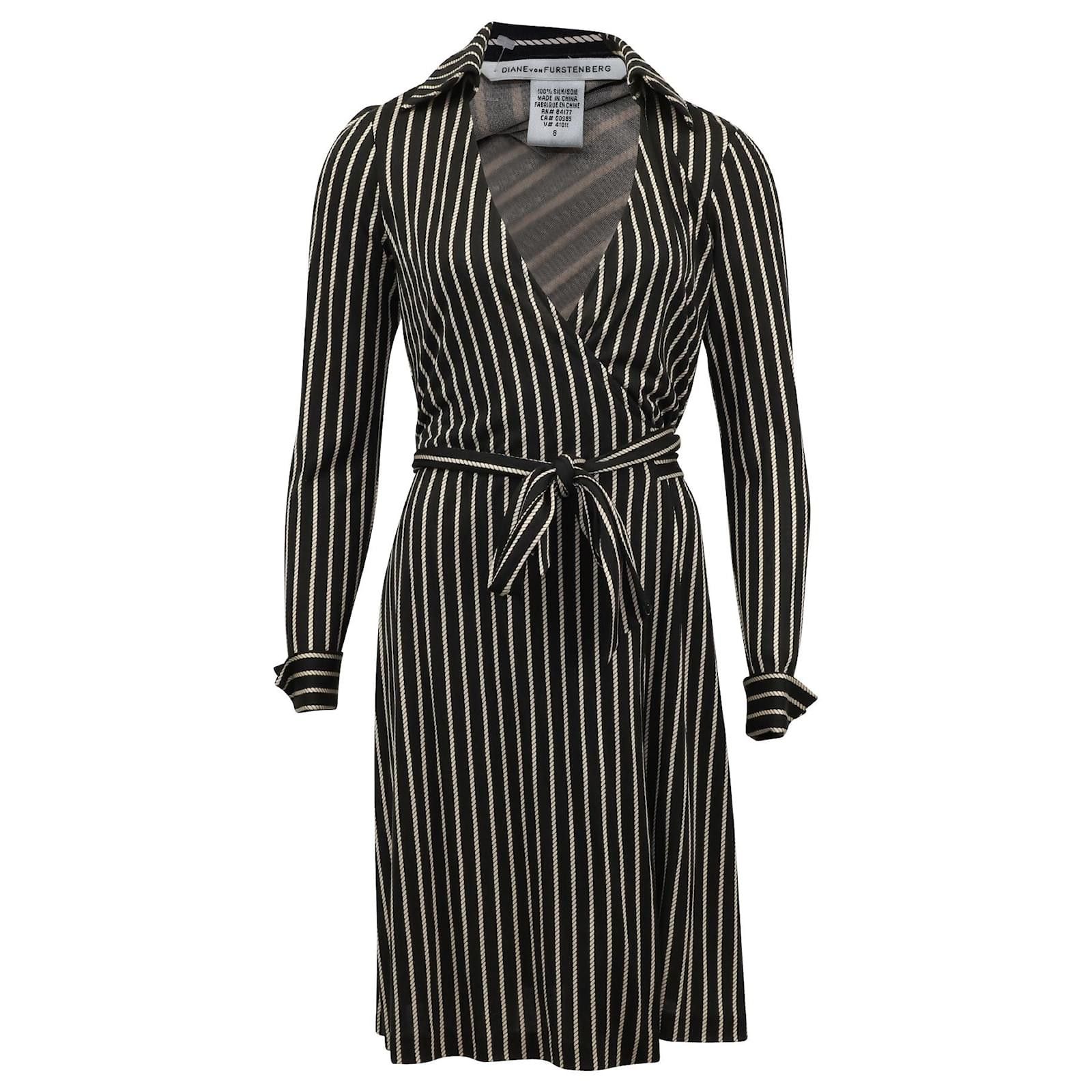 Diane von Furstenberg Diane Von Furstenberg Silk Jersey Wrap Dress Size M / US 6-8 / IT 42-44 - 1 Thumbnail