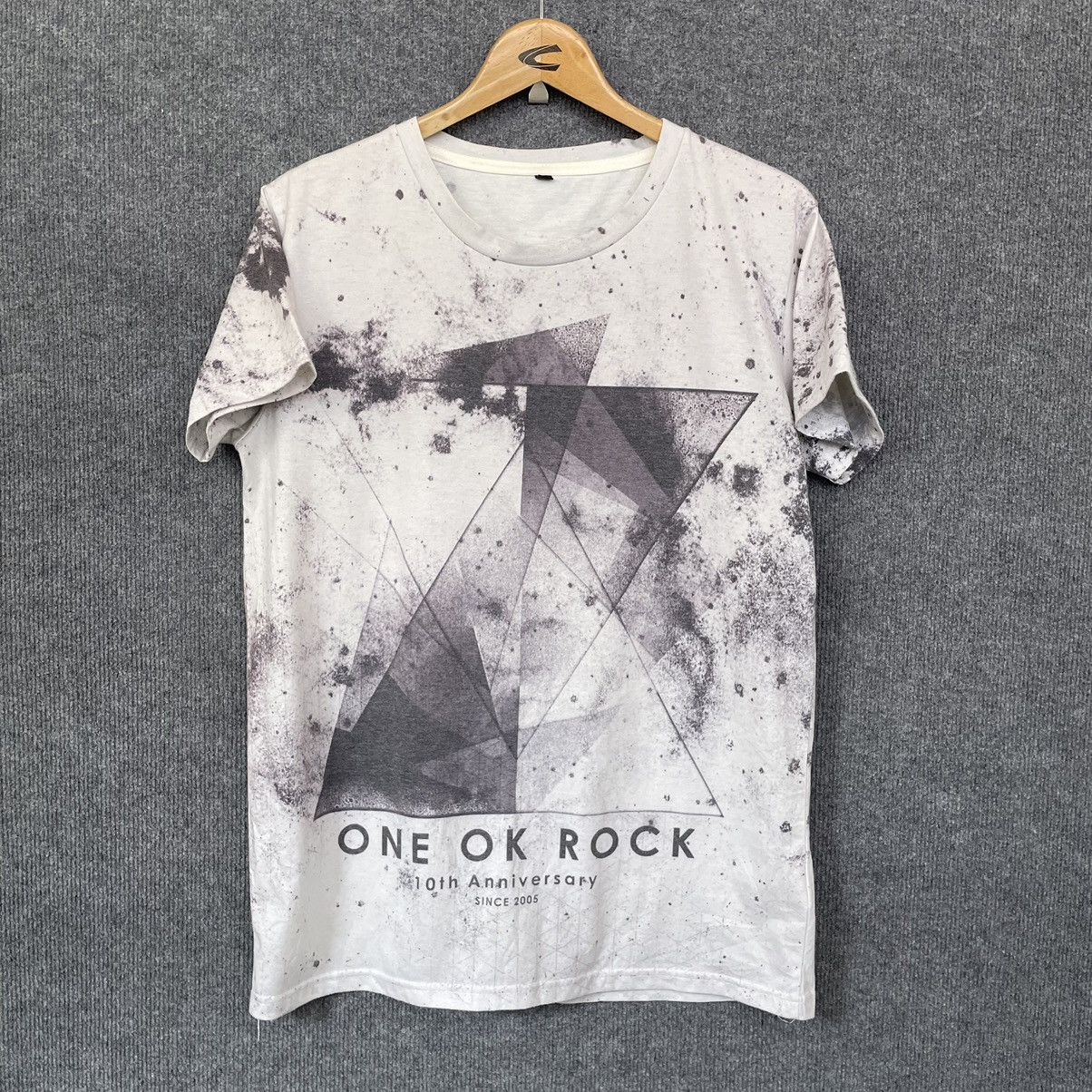 Band Tees × Vintage One Ok Rock 10th Anniversary T Shirt Size US M / EU 48-50 / 2 - 1 Thumbnail