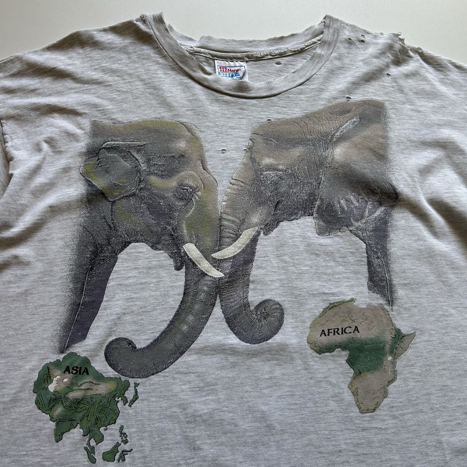 Hanes Vintage Elephant T Shirt XXL 90s Animal Art Distressed Rare Size US XXL / EU 58 / 5 - 2 Thumbnail