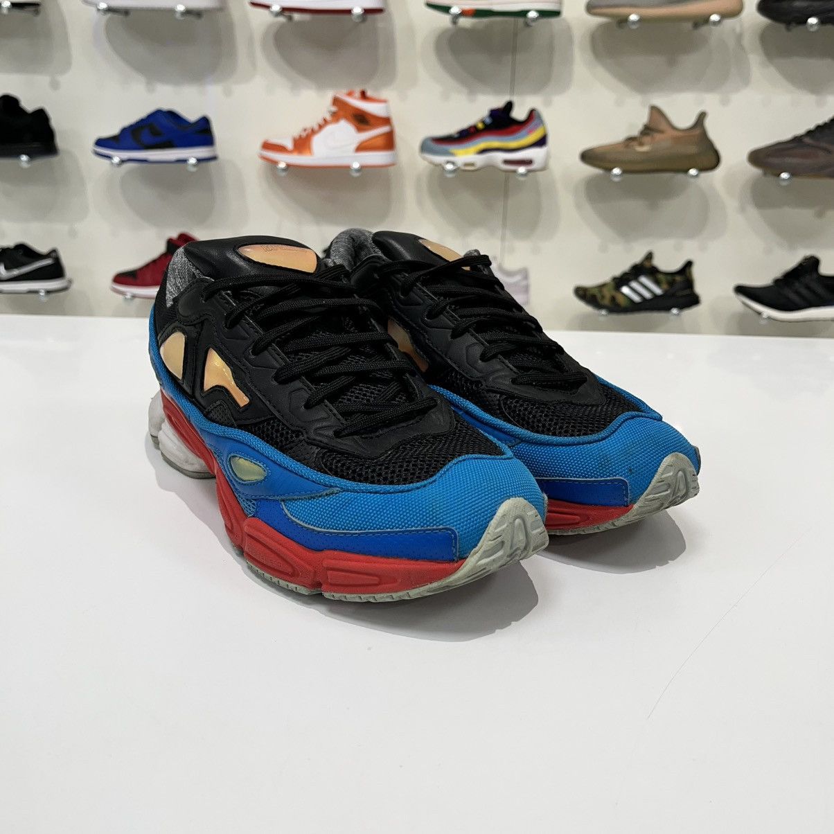 Adidas × Raf Simons Adidas Ozweego 2 Raf Simons Power Red Size US 7.5 / EU 40-41 - 8 Thumbnail
