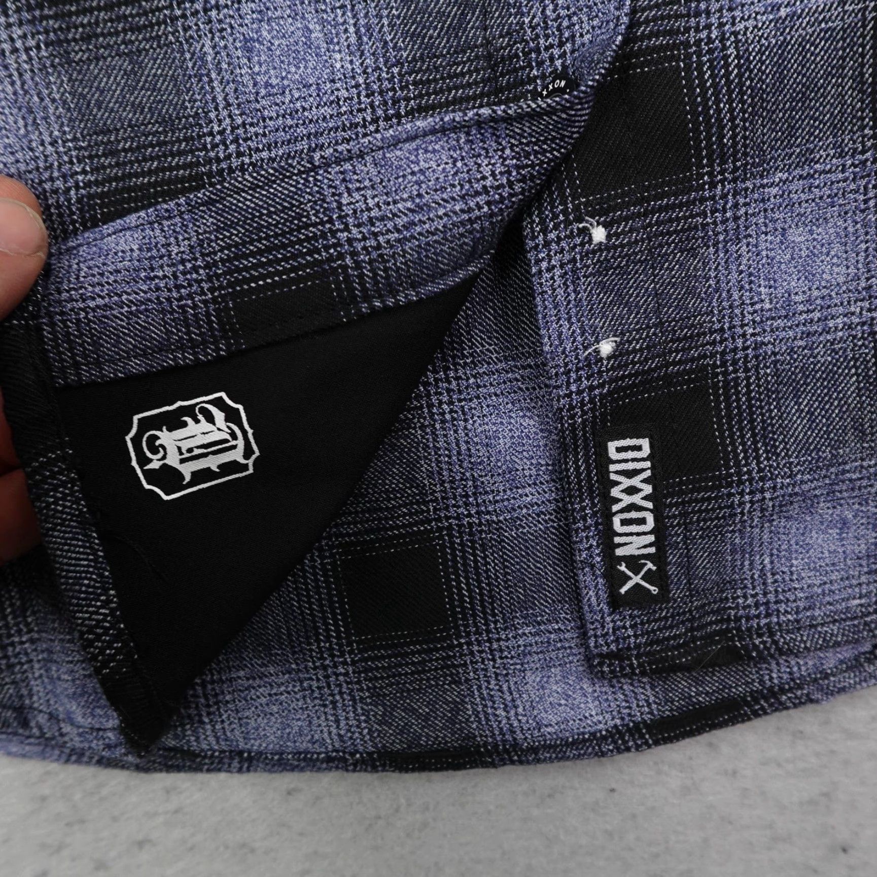 Vintage Dixxon Flannel Shirt Women Medium Blue Black Plaid Button-Up Dago Dane Engraving Pocketed Size M / US 6-8 / IT 42-44 - 4 Thumbnail