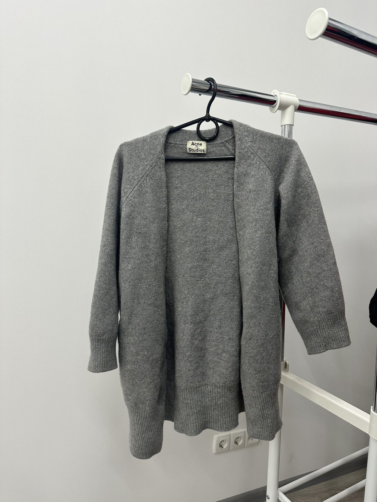 Acne Studios Acne Studios Cashmere Sweater Cardigan Size M / US 6-8 / IT 42-44 - 3 Thumbnail